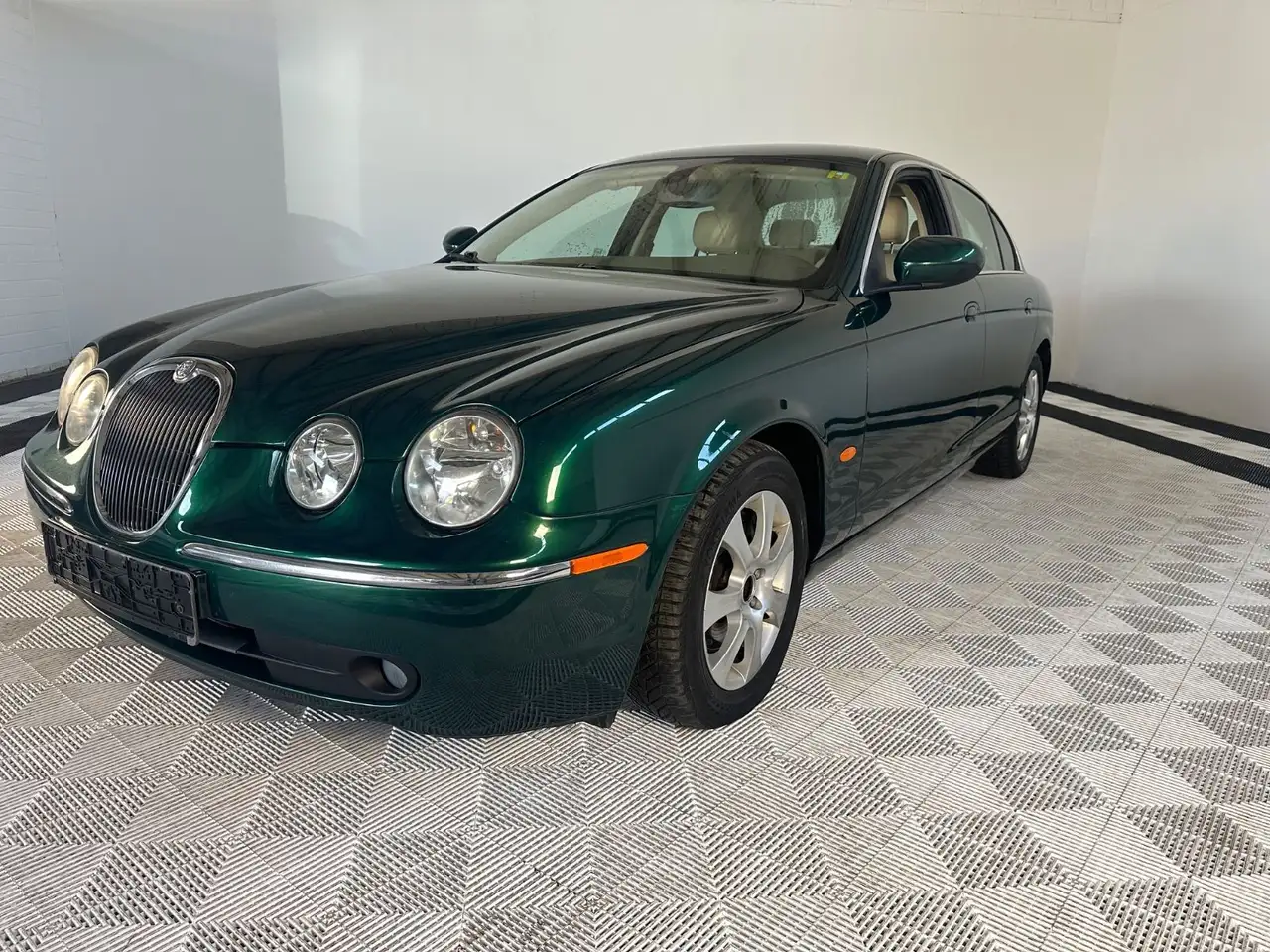 Jaguar S-Type