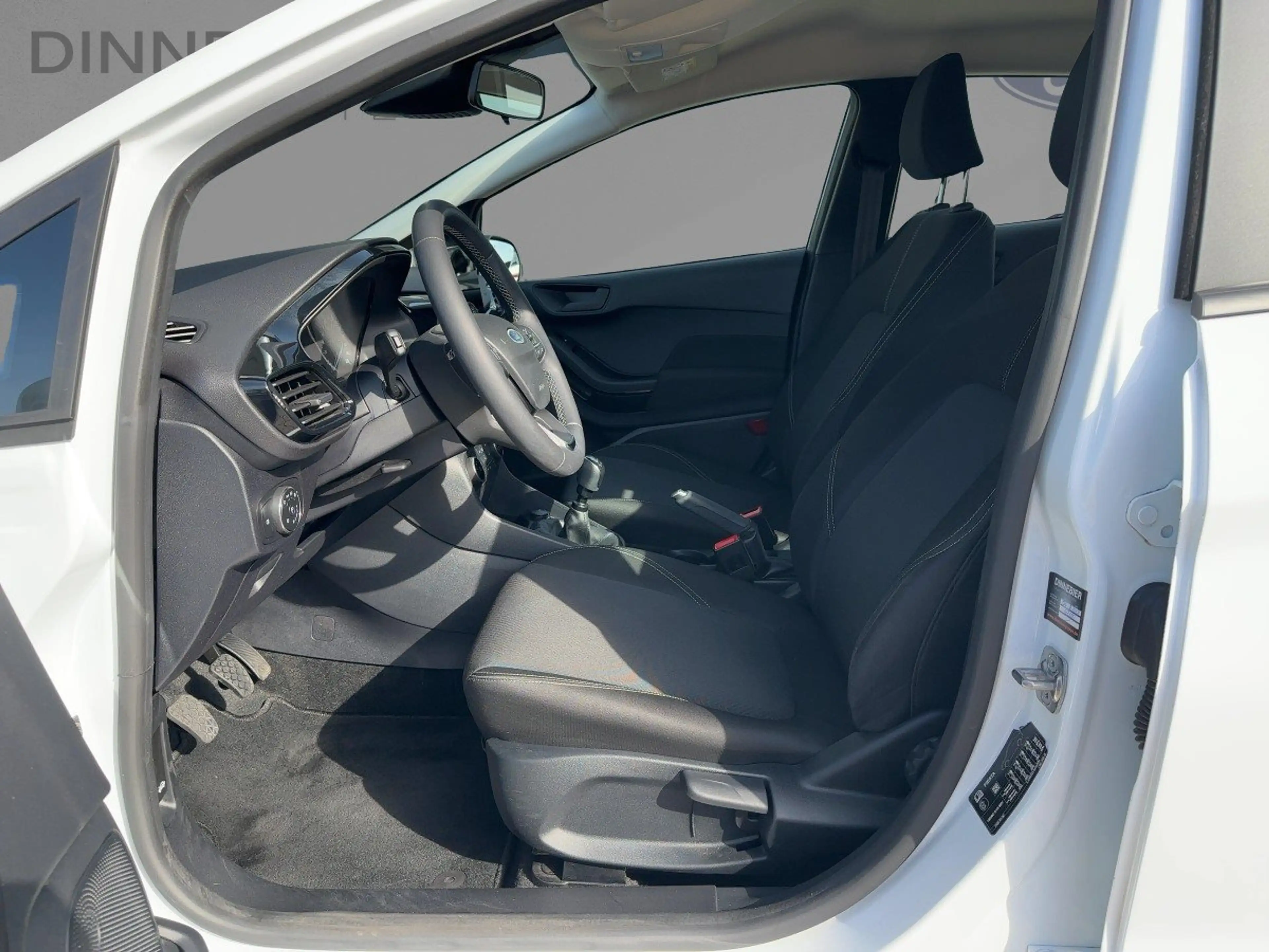 Ford Fiesta Cool & Connect LED+Winterpaket+Klima — photo 8