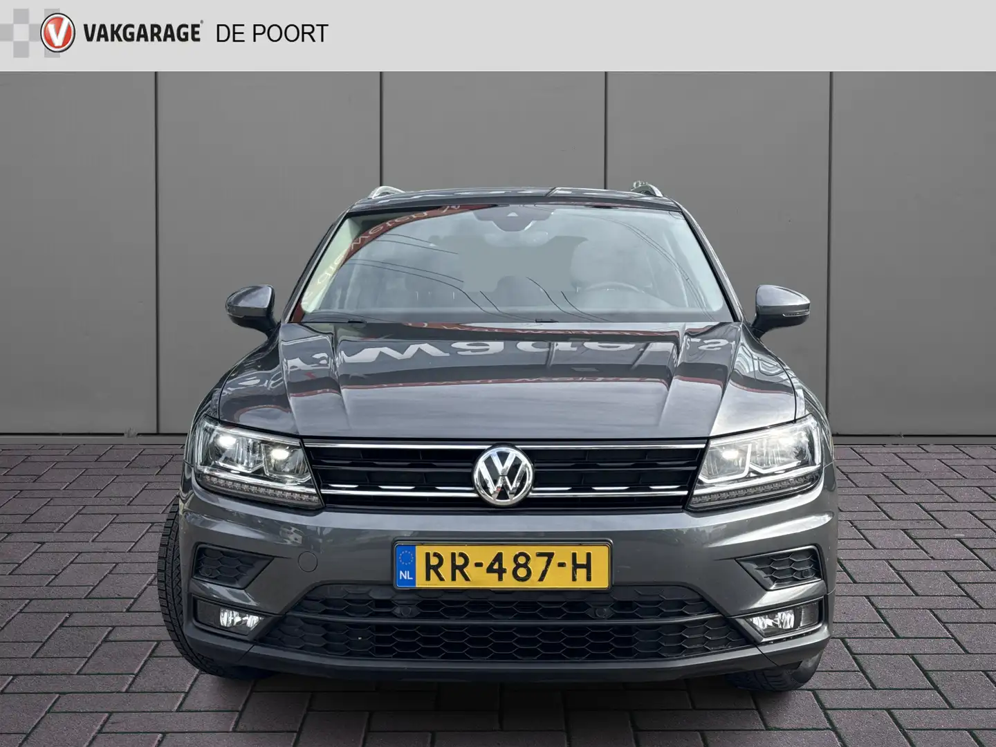 Volkswagen Tiguan 1.4 TSI ACT Comfortline Business | NL- auto | ACC Grijs - 2
