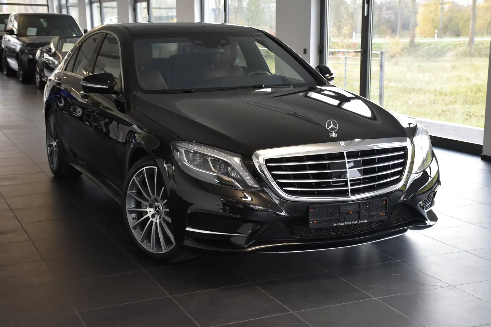 Mercedes-Benz S 500 S 500 4Matic 7G AMG LINE"PANORAMA"MASSAGE"SITZKLI Schwarz - 2