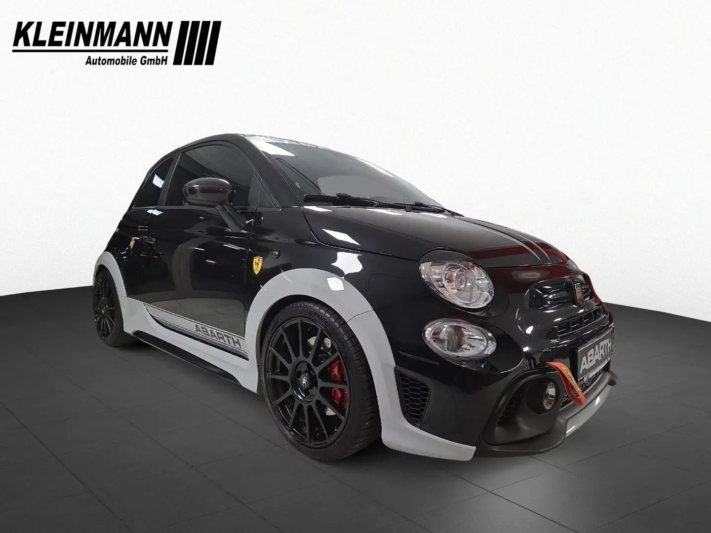 Abarth 695 70th Anniversario (200PS) G-Tech Performance Schwarz - 2