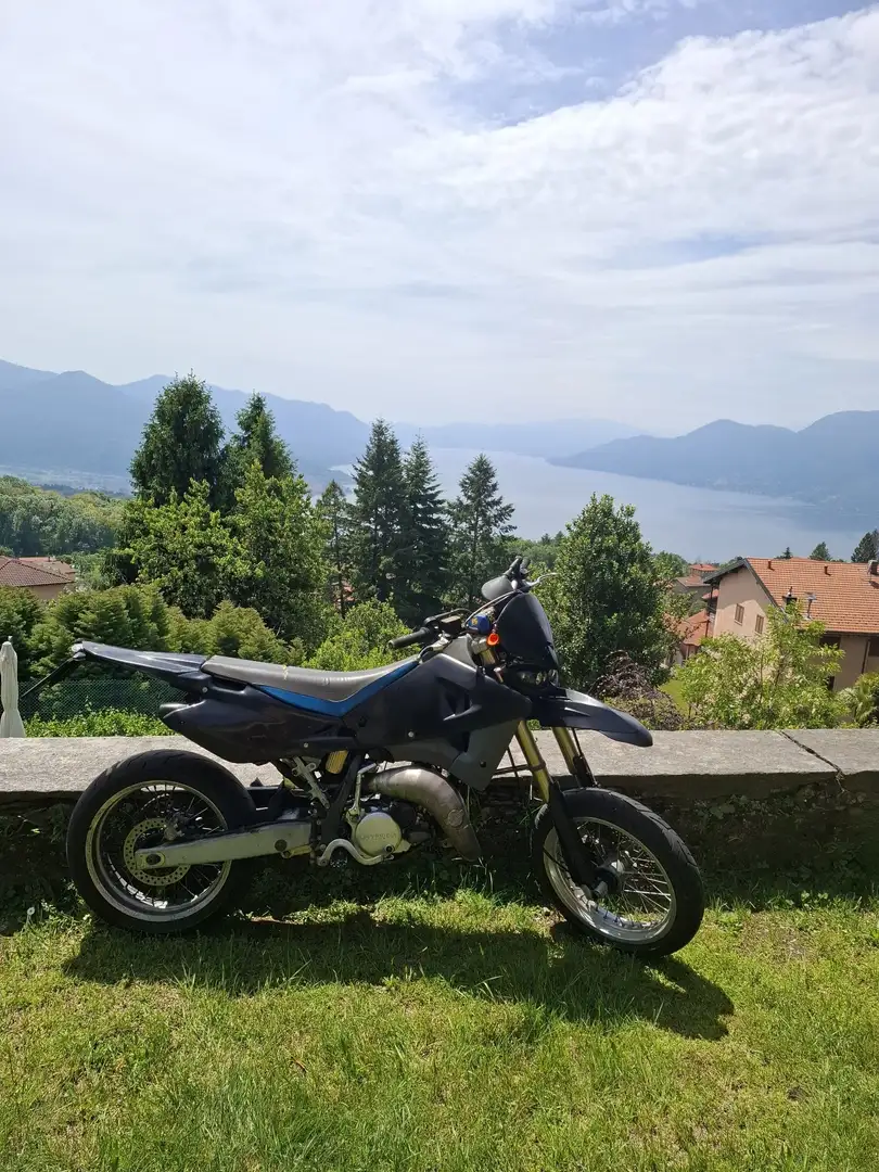 Husqvarna SM 125 Nero - 1