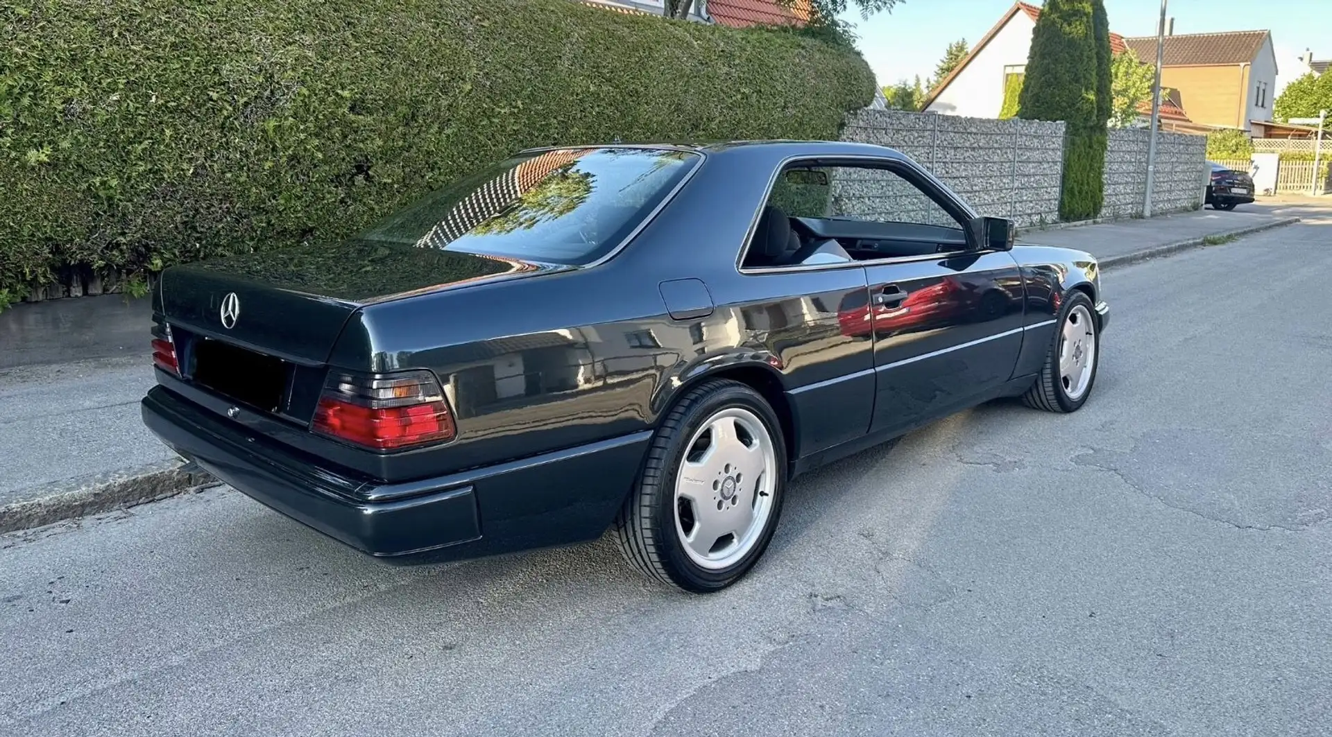 Mercedes-Benz CE 300 24 - 2