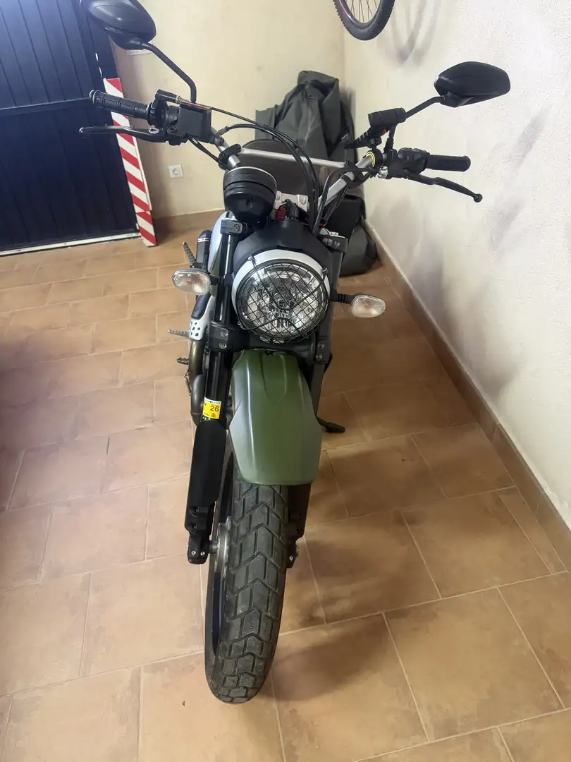 Ducati Scrambler Moto muy bien cuidada ,con todas las revisiones,ca Verde - 1