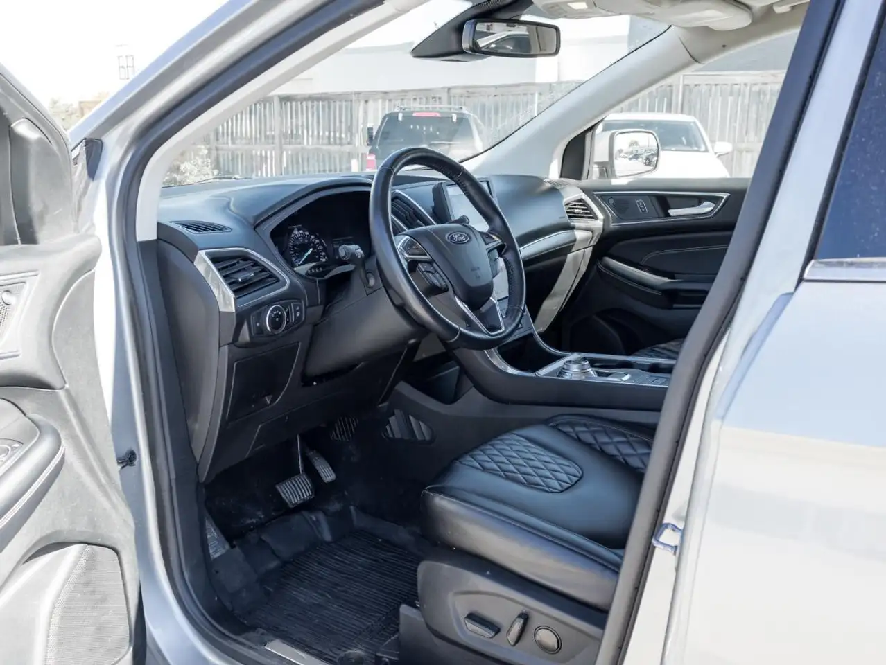 Ford Edge снимка Ford Edge