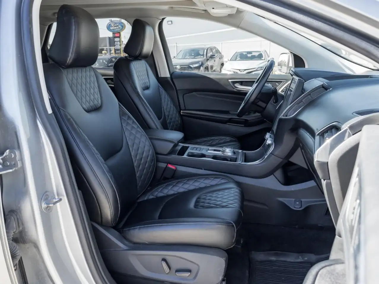 Ford Edge снимка Ford Edge