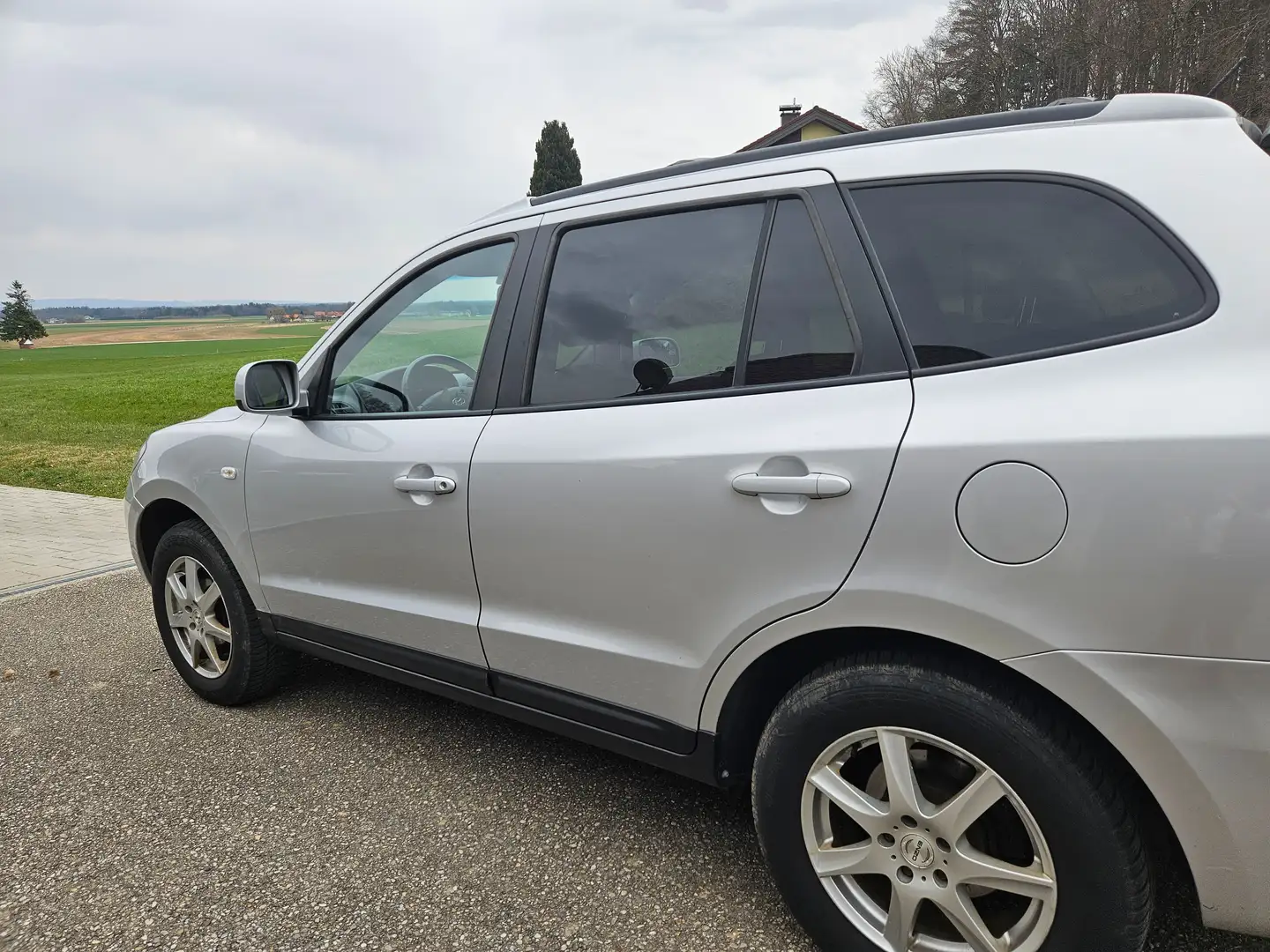 Hyundai SANTA FE Santa Fe 2,2 CRDi VGT Comfort 4WD Comfort Silber - 2