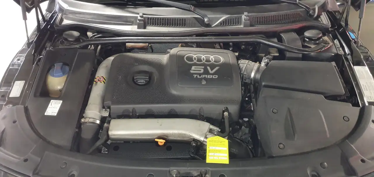Audi TT Coupe 1.8 T quattro, foto 10