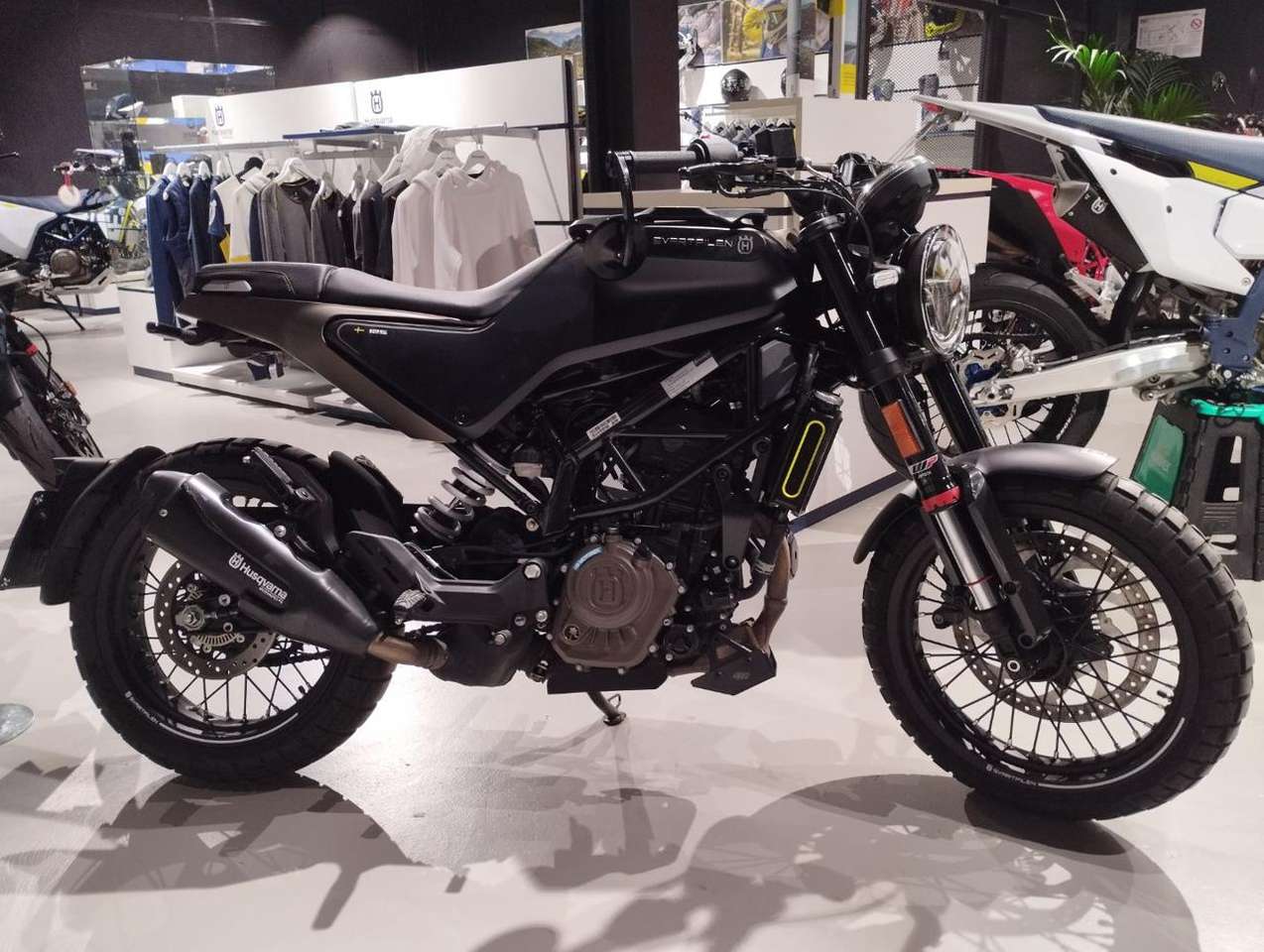 Husqvarna Svartpilen SVARTPILEN 125
