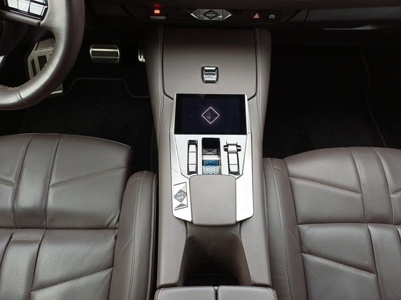 DS Automobiles DS 4 OPERA PT130 — photo 13