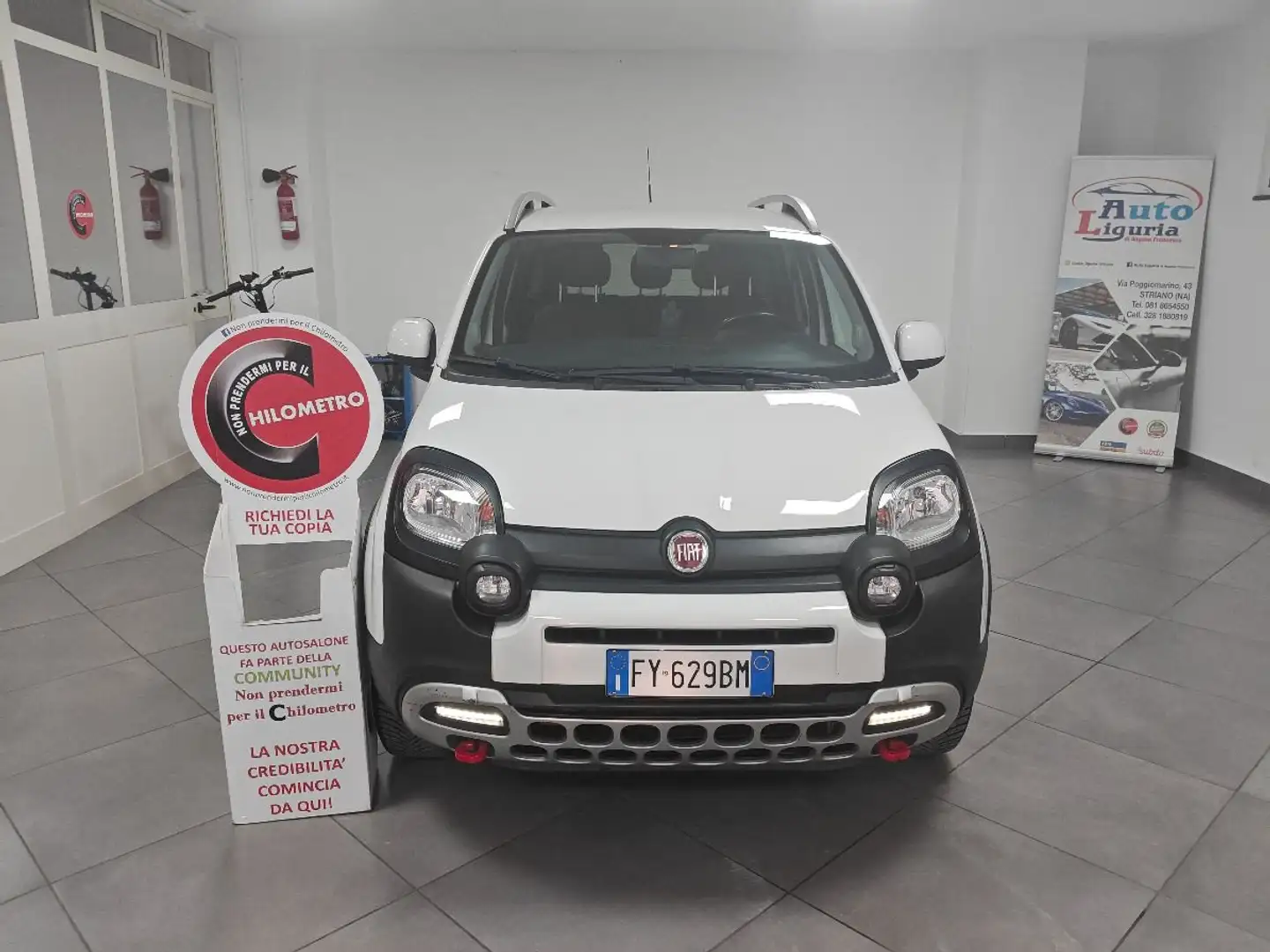 Fiat Panda 0.9 TwinAir Turbo S&S 4x4 CROSS LEGGI Blanc - 2