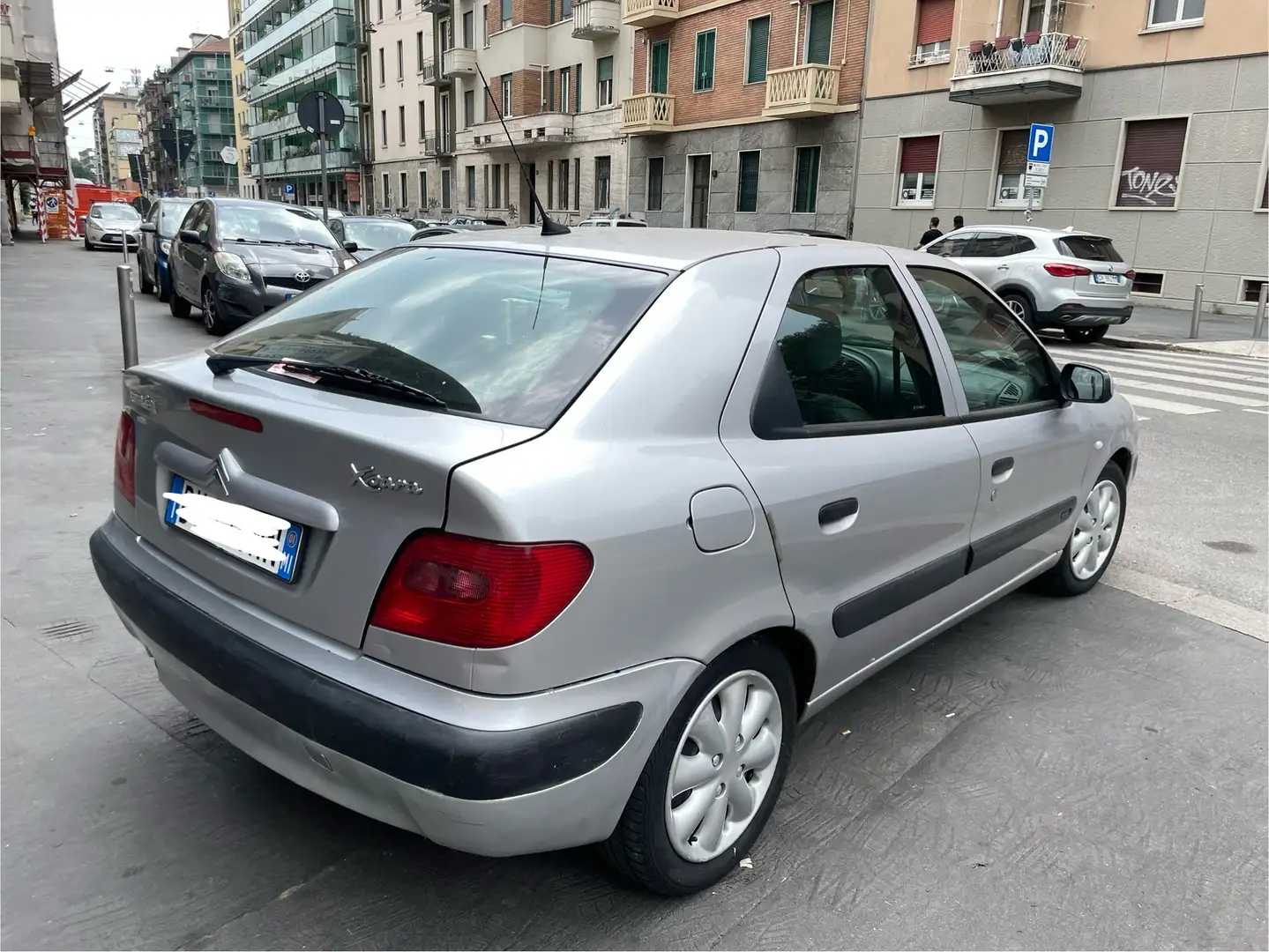 Citroen Xsara 1..6 16v Exclusive c/2airbag,abs Argento - 2