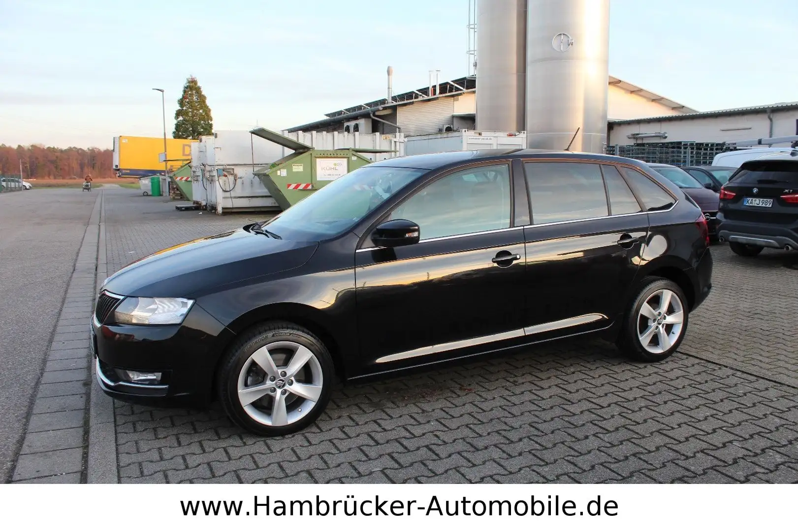 Skoda Rapid/Spaceback Spaceback Style~1.Hand~8xBereift~Pdc~Shz Noir - 1