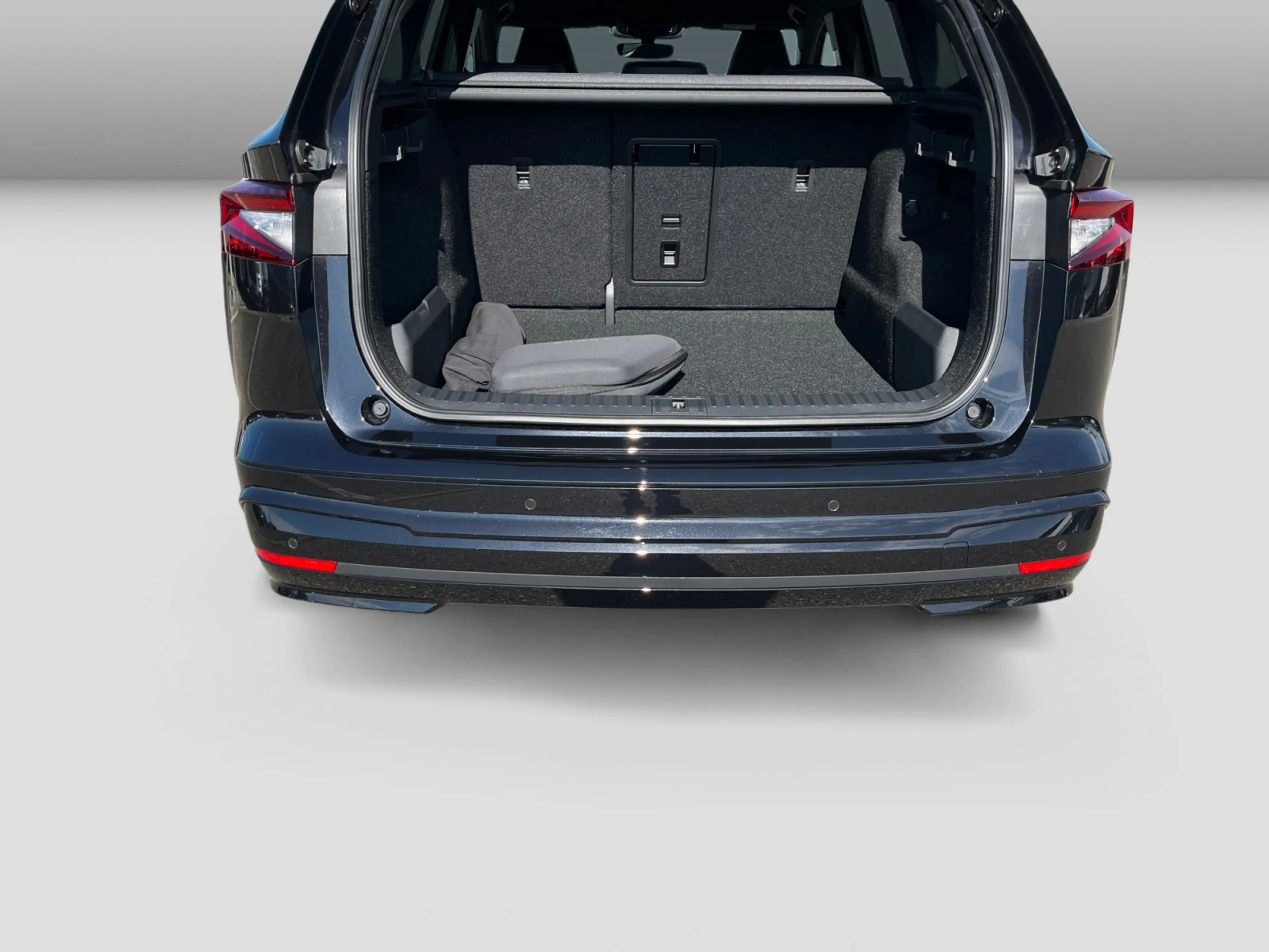 Skoda Enyaq Sportline 85 Advanced HuD Canton 360° AHK — photo 12