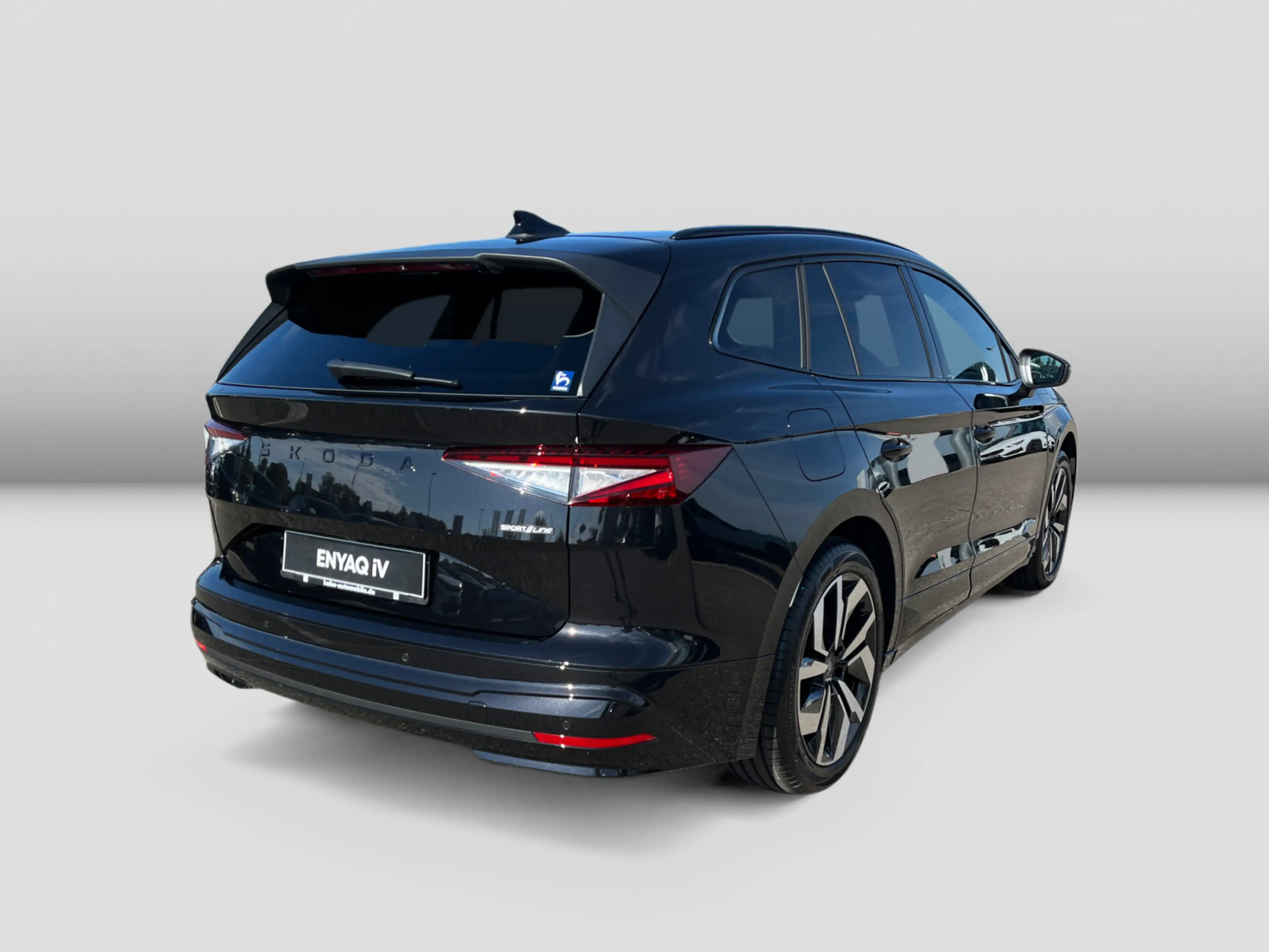 Skoda Enyaq Sportline 85 Advanced HuD Canton 360° AHK — photo 4