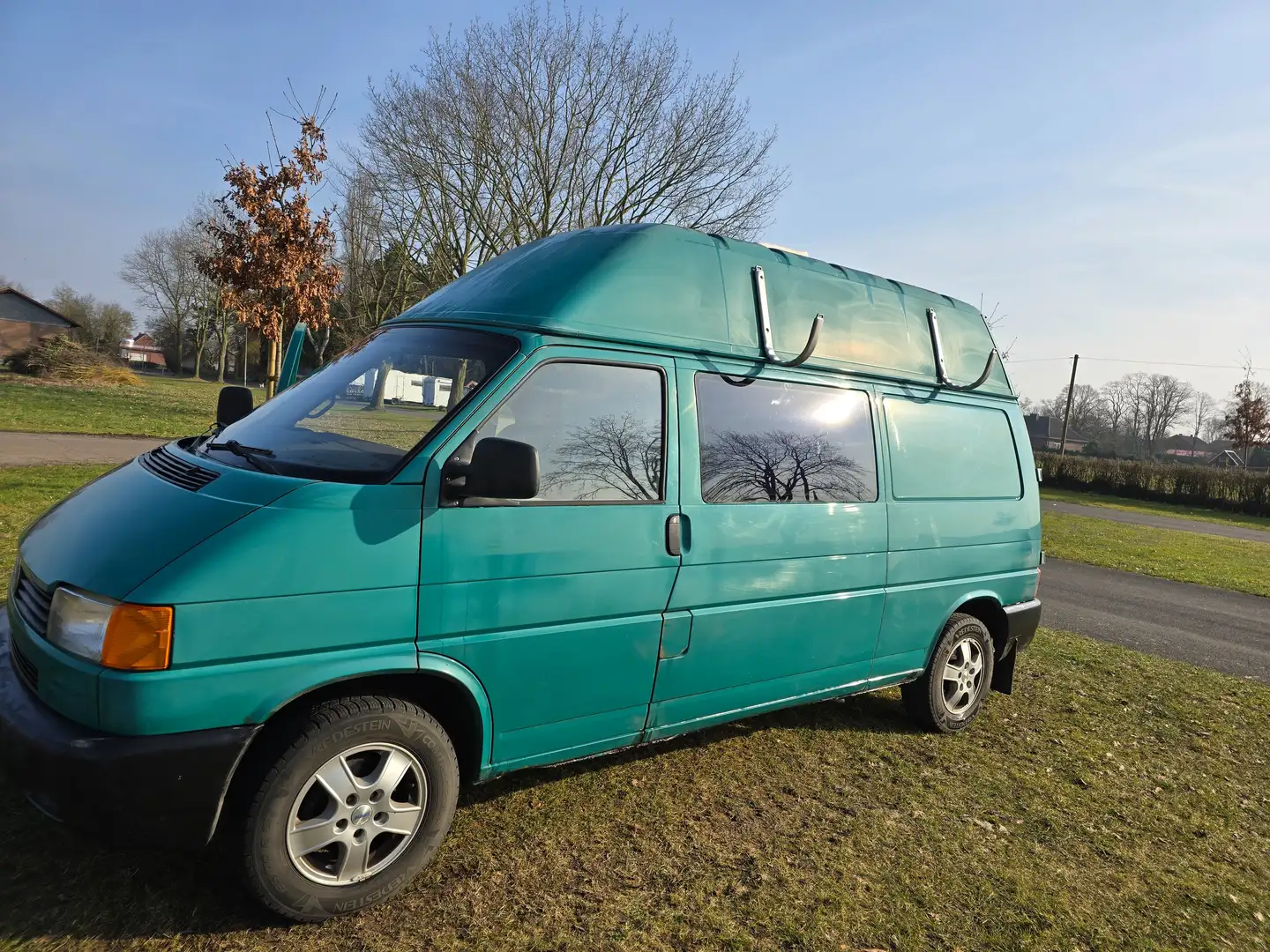Volkswagen T4 California Verde - 2