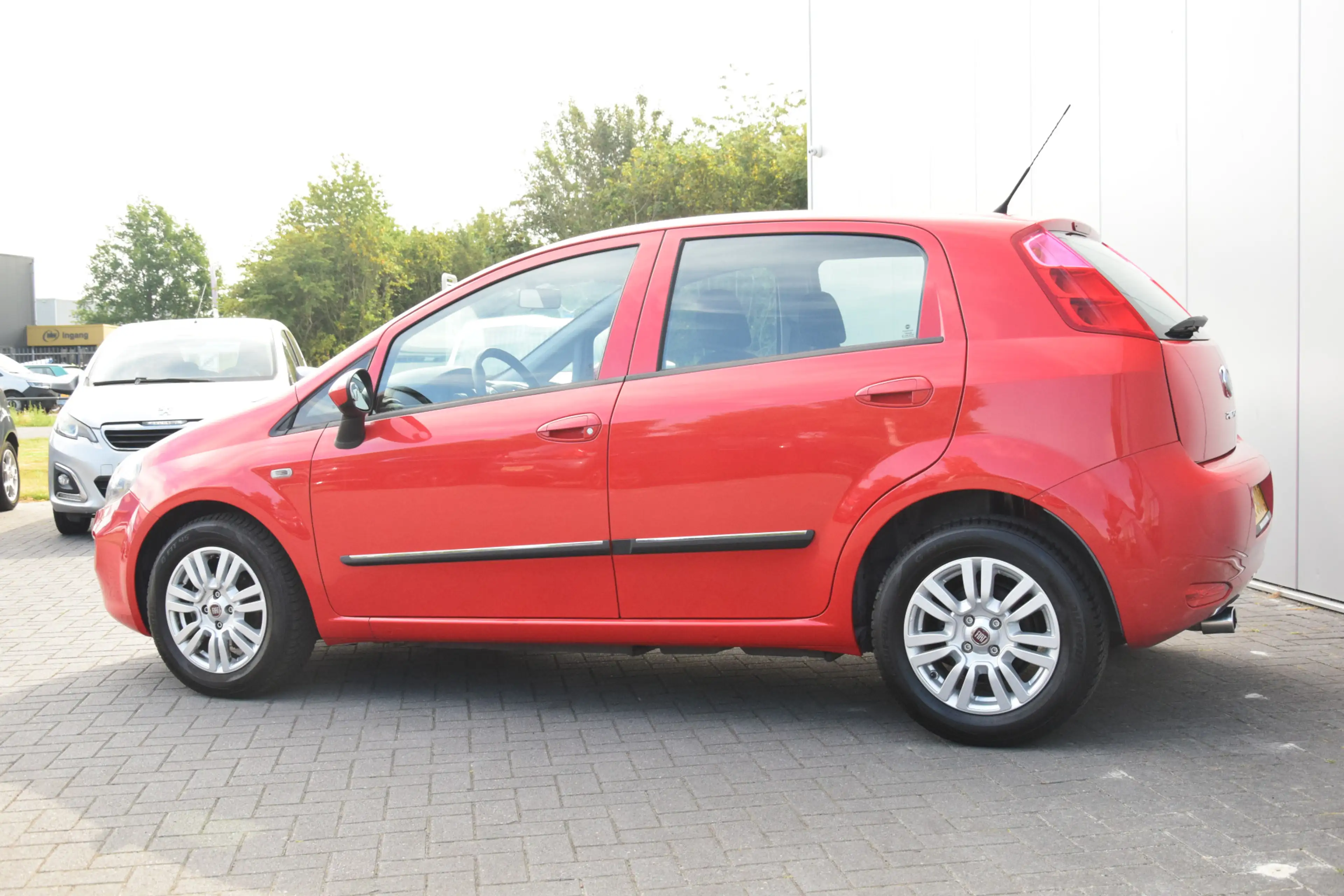 Fiat Punto Evo 0.9 TwinAir Lounge Sportstoelen Airco Audio/Blueto — photo 6