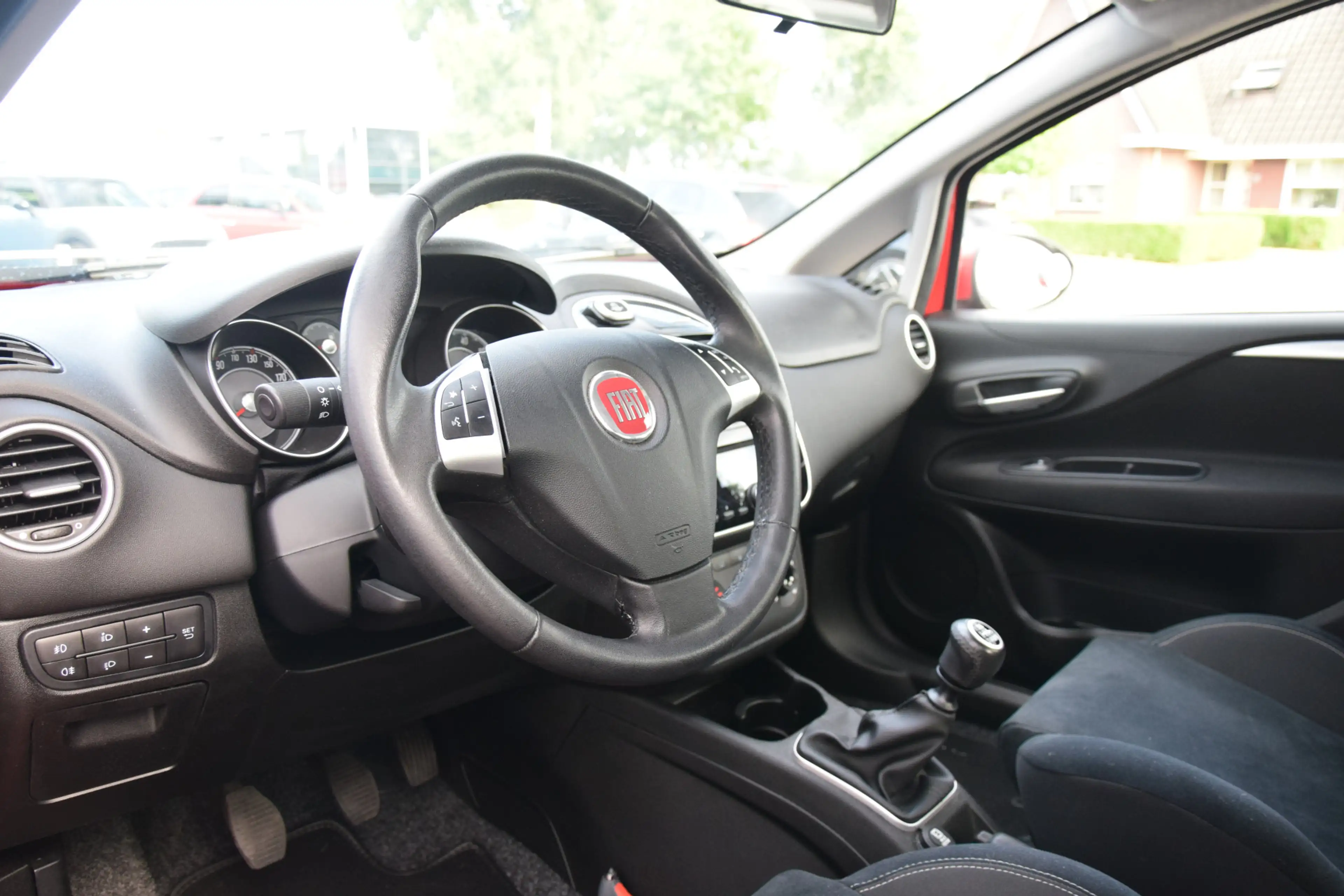 Fiat Punto Evo 0.9 TwinAir Lounge Sportstoelen Airco Audio/Blueto — photo 11