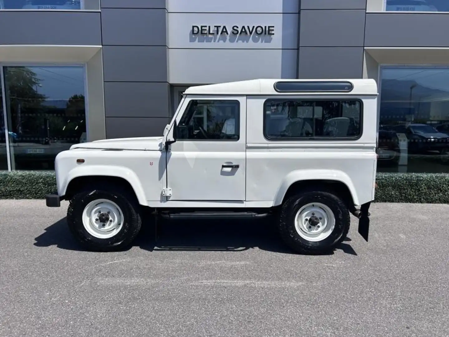 Land Rover Defender SW 90 2.5 TD S 7 PLACES 3 PORTES Weiß - 2