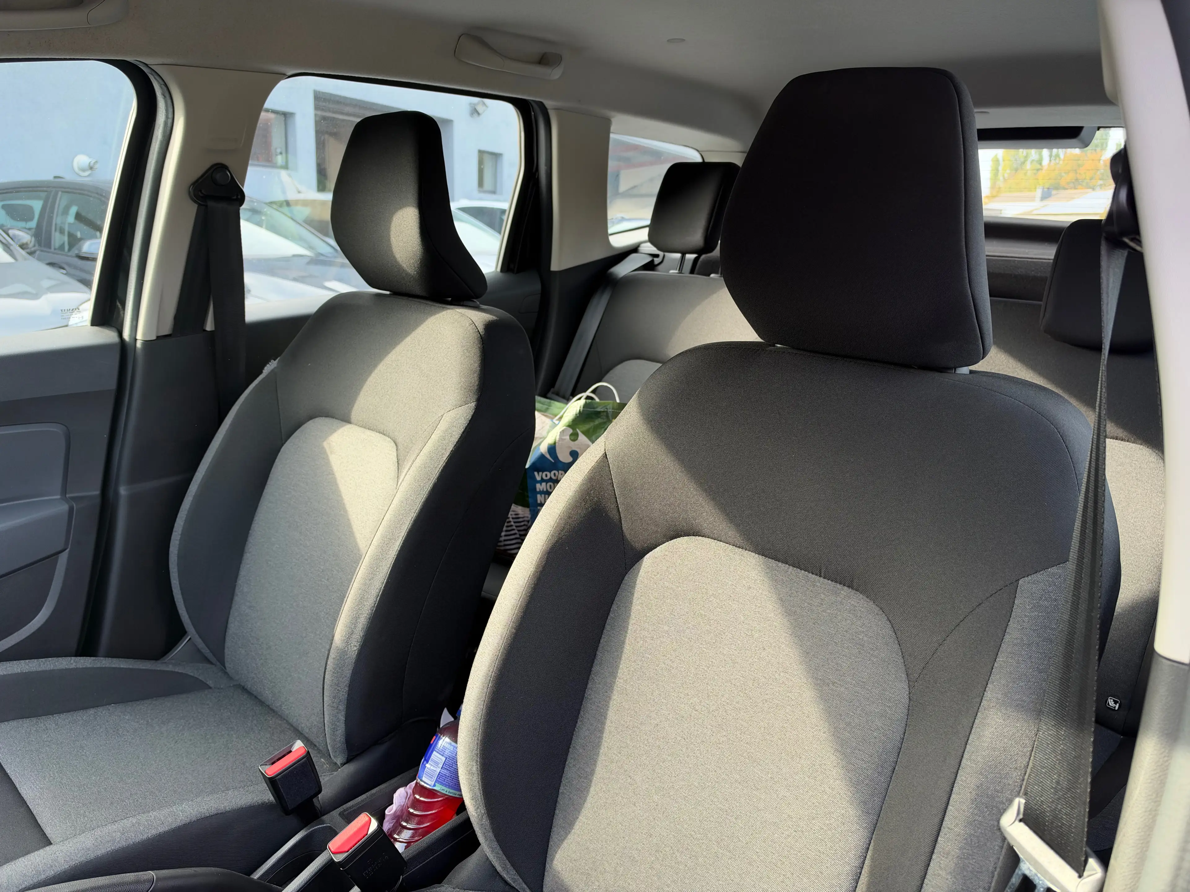 Dacia Duster Duster 1.0 TCe Comfort *** Chaîne de distribution à remplacer *** — photo 14