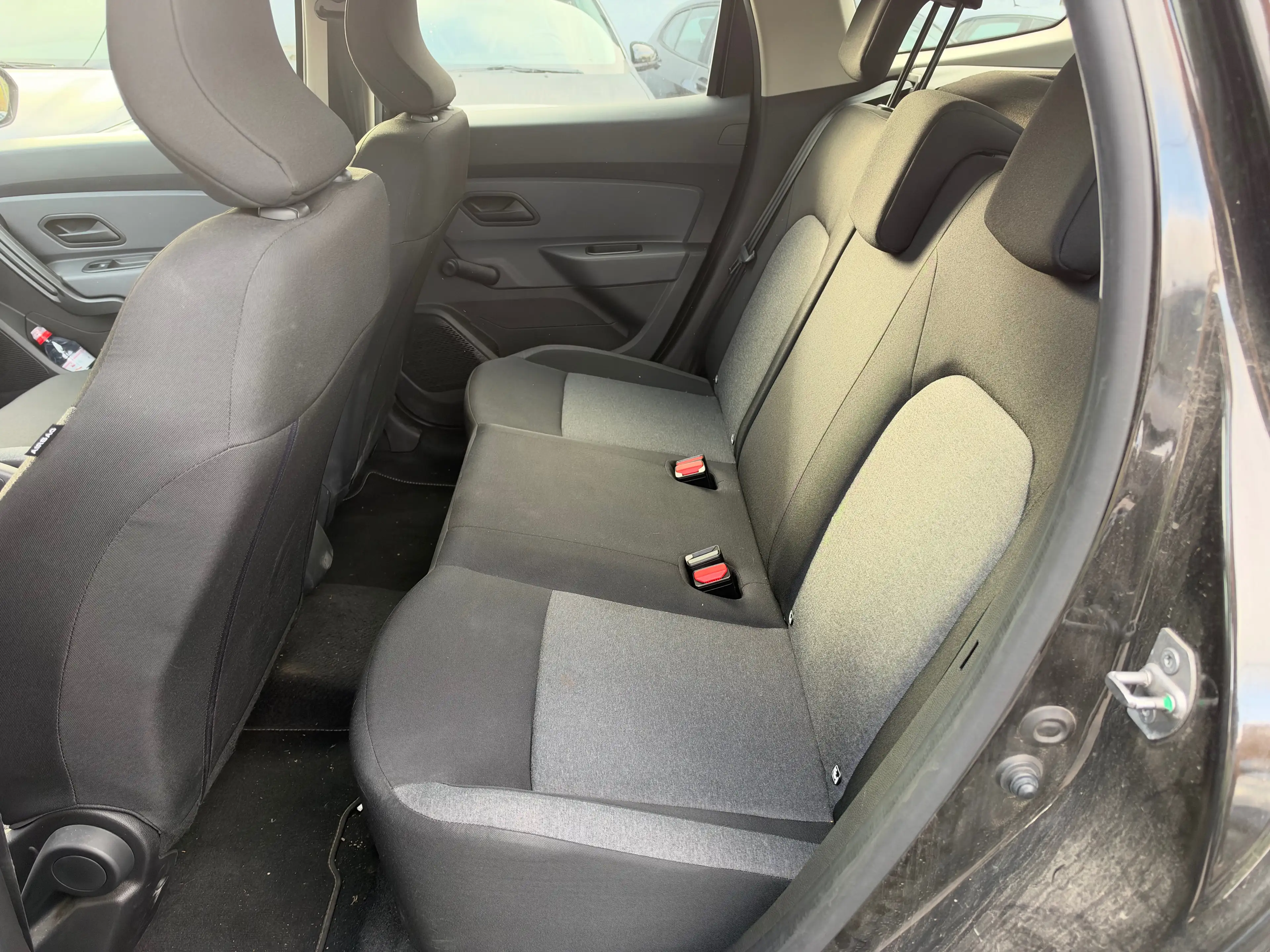 Dacia Duster Duster 1.0 TCe Comfort *** Chaîne de distribution à remplacer *** — photo 13