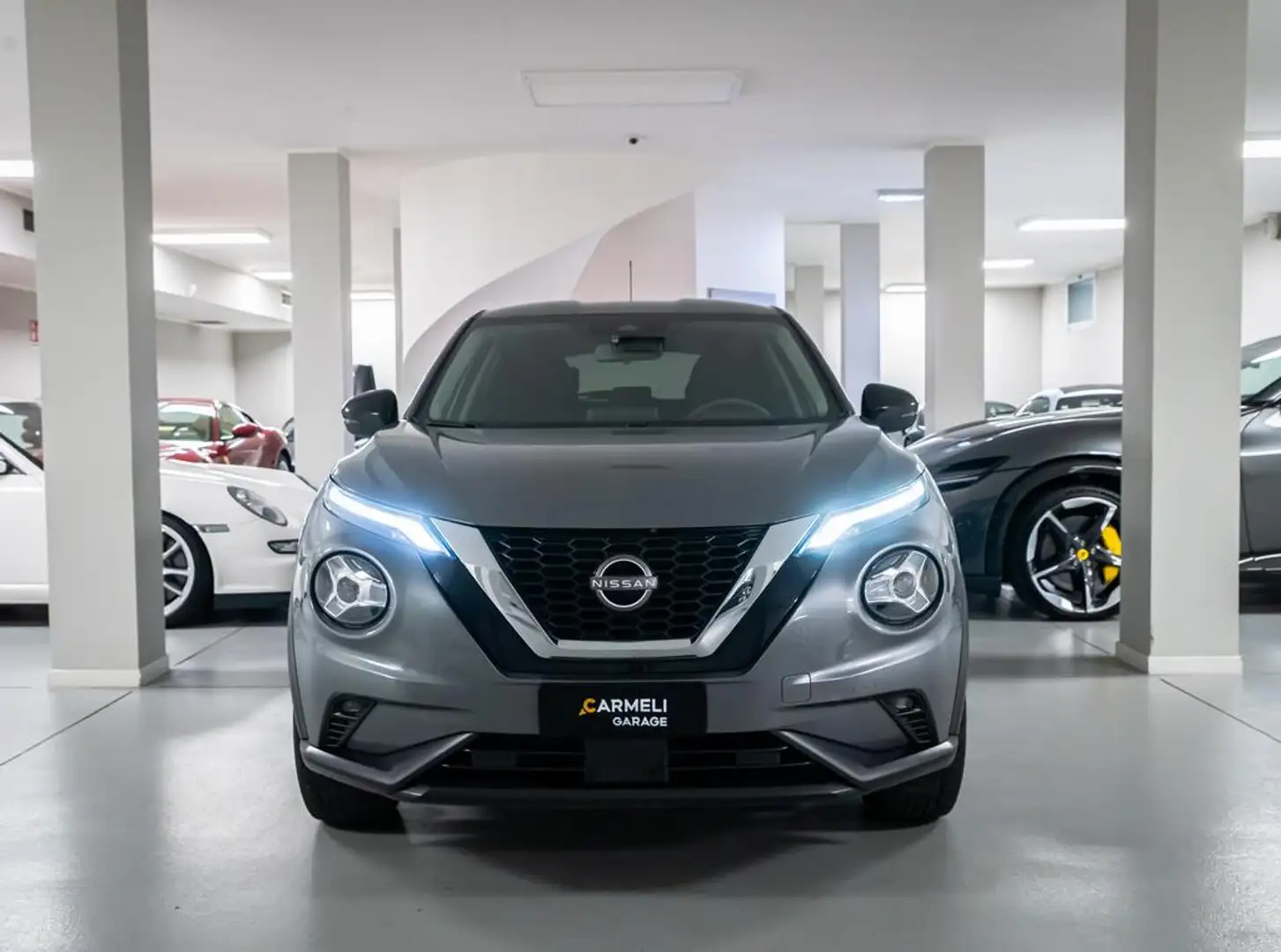 Nissan Juke 1.0 DIG-T 114 CV Acenta -UNICOPROPRIETARIO Grau - 2