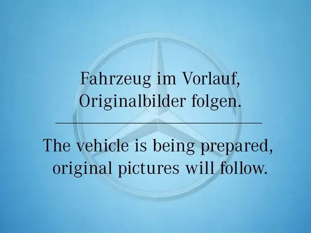 Mercedes-Benz C view 10