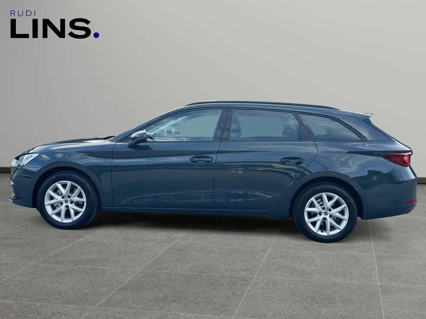 SEAT Leon Style Edition 1.5 eTSI DSG Blau - 2