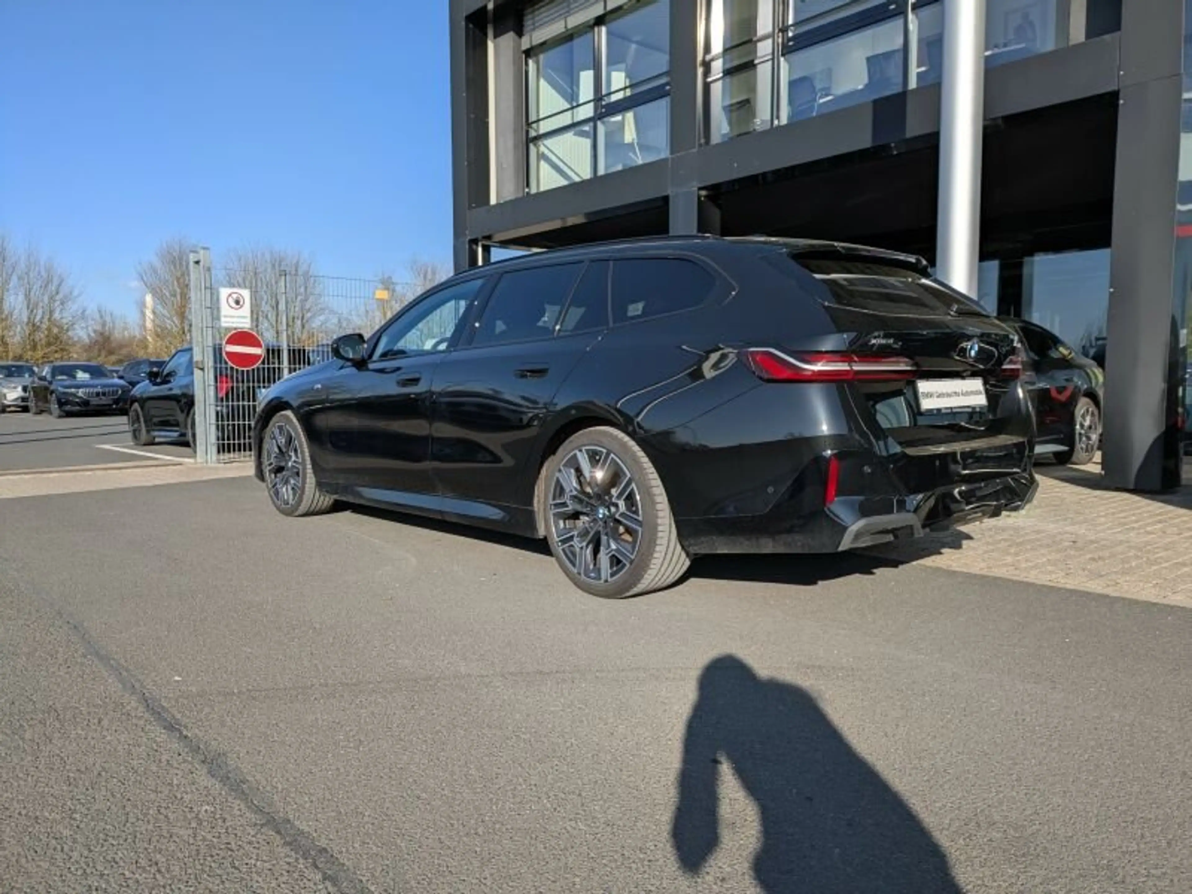 BMW 540 d xDrive Tour. M Sport AHK. ParkAss.Plus. — photo 4