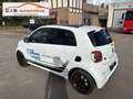 smart forFour 17.6 kWh / Pano / Leder / Navi / Brabus Alu / LED Blanc - thumbnail 4