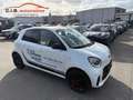 smart forFour 17.6 kWh / Pano / Leder / Navi / Brabus Alu / LED Blanc - thumbnail 1