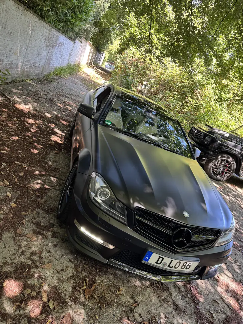 Mercedes-Benz C 63 AMG C 63 AMG (204.377) Negru - 1