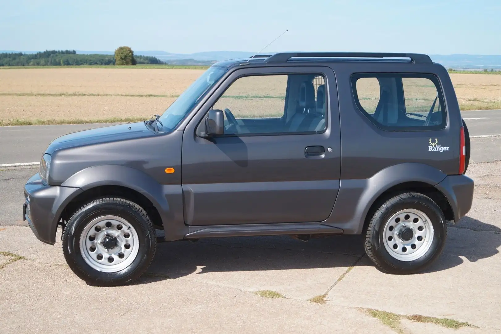 Suzuki Jimny 1.3 4WD Ranger +AHK+1.Hand+ Grau - 2
