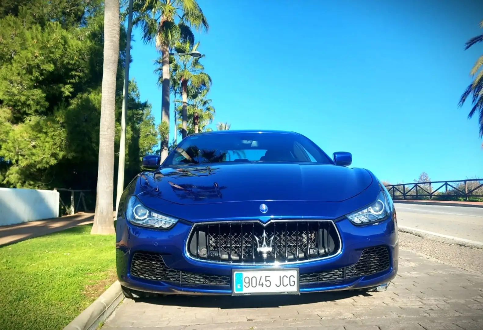 Maserati Ghibli Aut. Bleu - 2