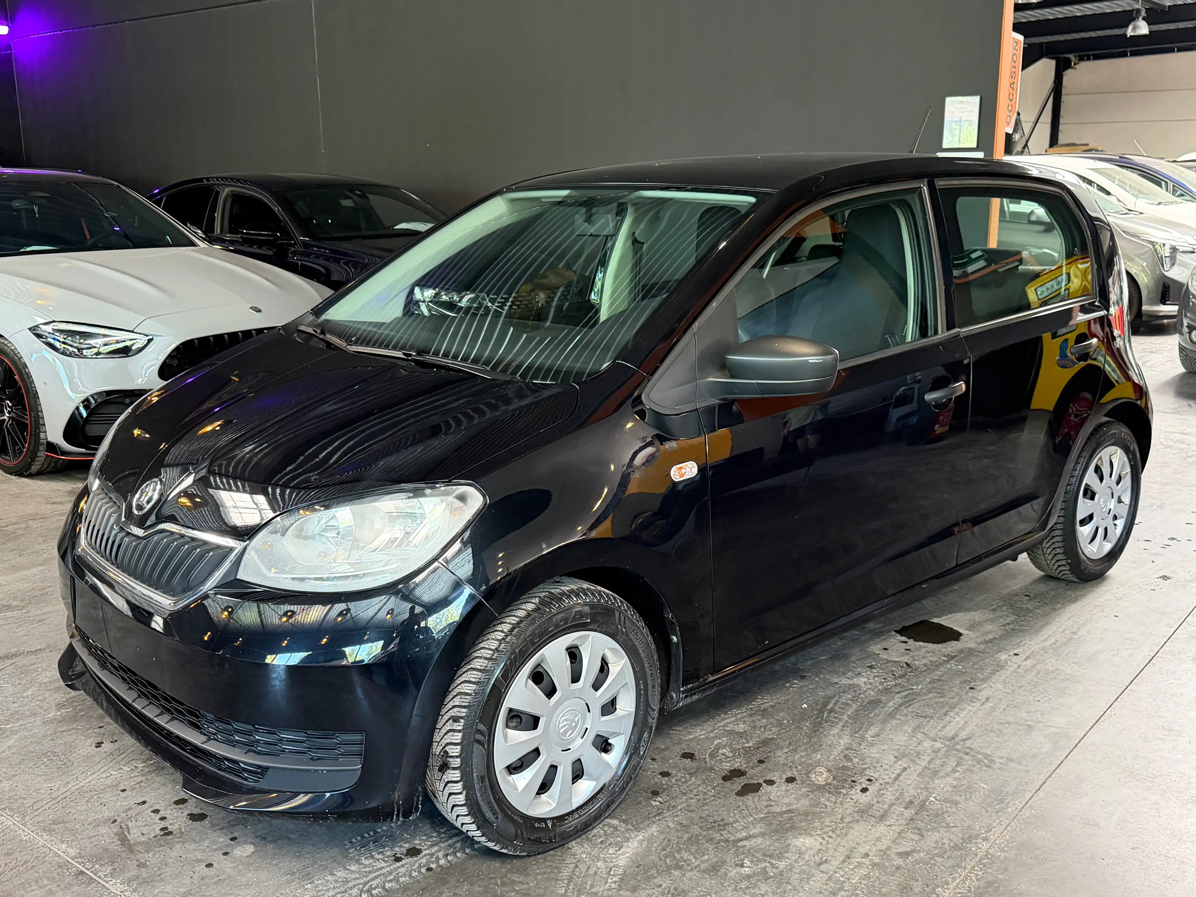 Skoda Citigo Citigo 1.0i Active ASG/12 MOIS DE GARANTIE — photo 2