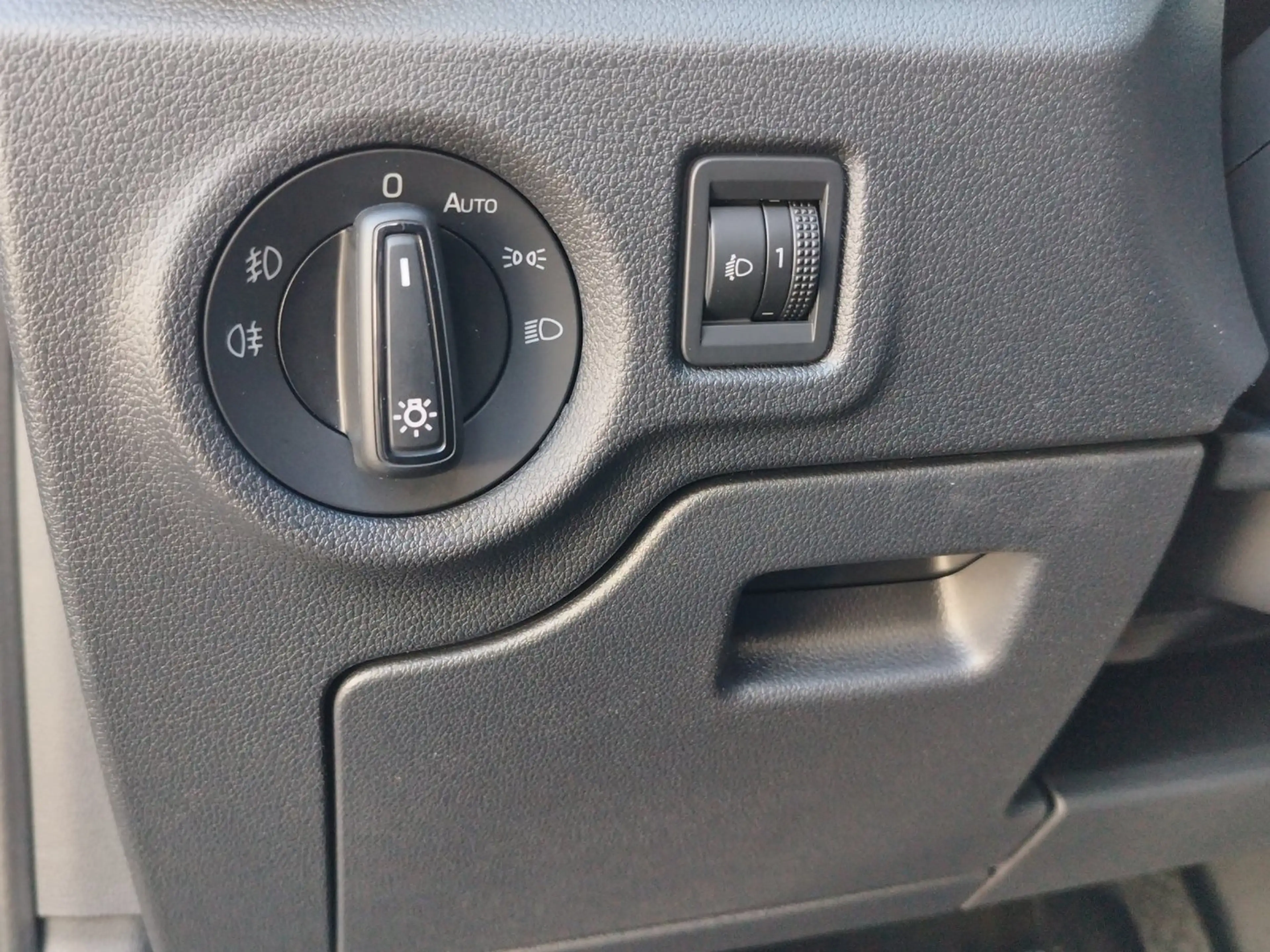 Skoda Fabia Selection TSI DSG — photo 8