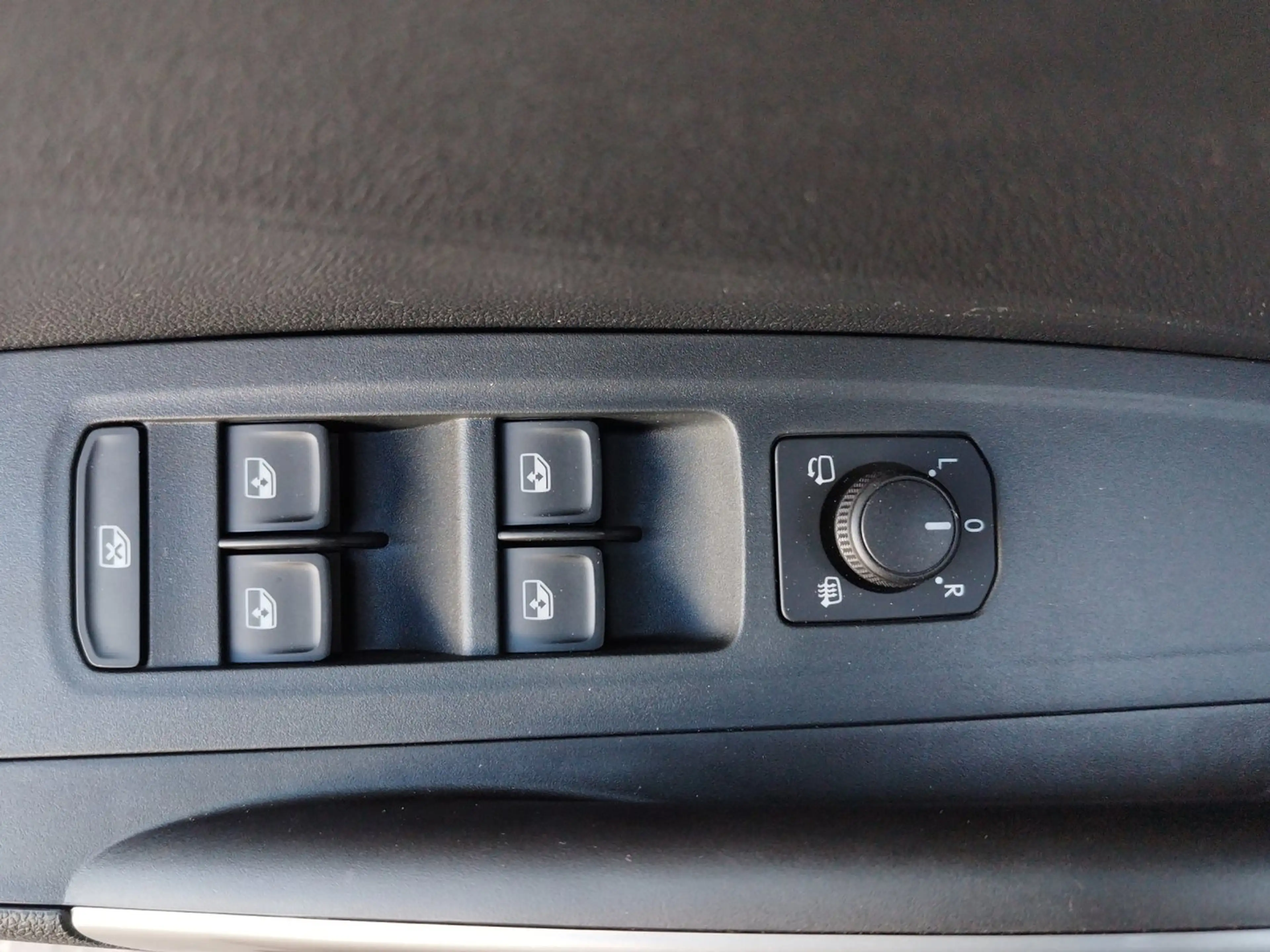 Skoda Fabia Selection TSI DSG — photo 7