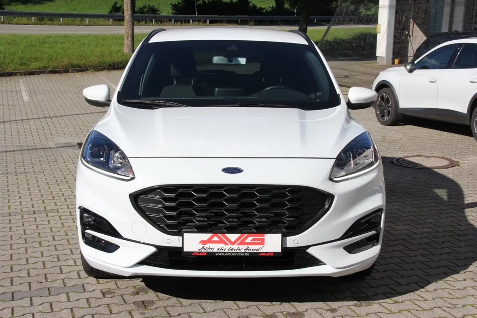 Ford Kuga 2.0d ST-LINE NAV CAM ALU 18 ZOLL Weiß - 1