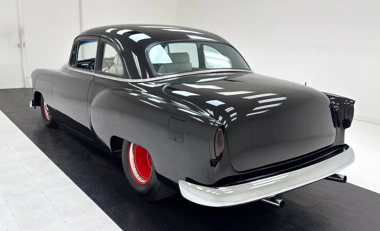 Chevrolet 2-Door Sedan, foto 3