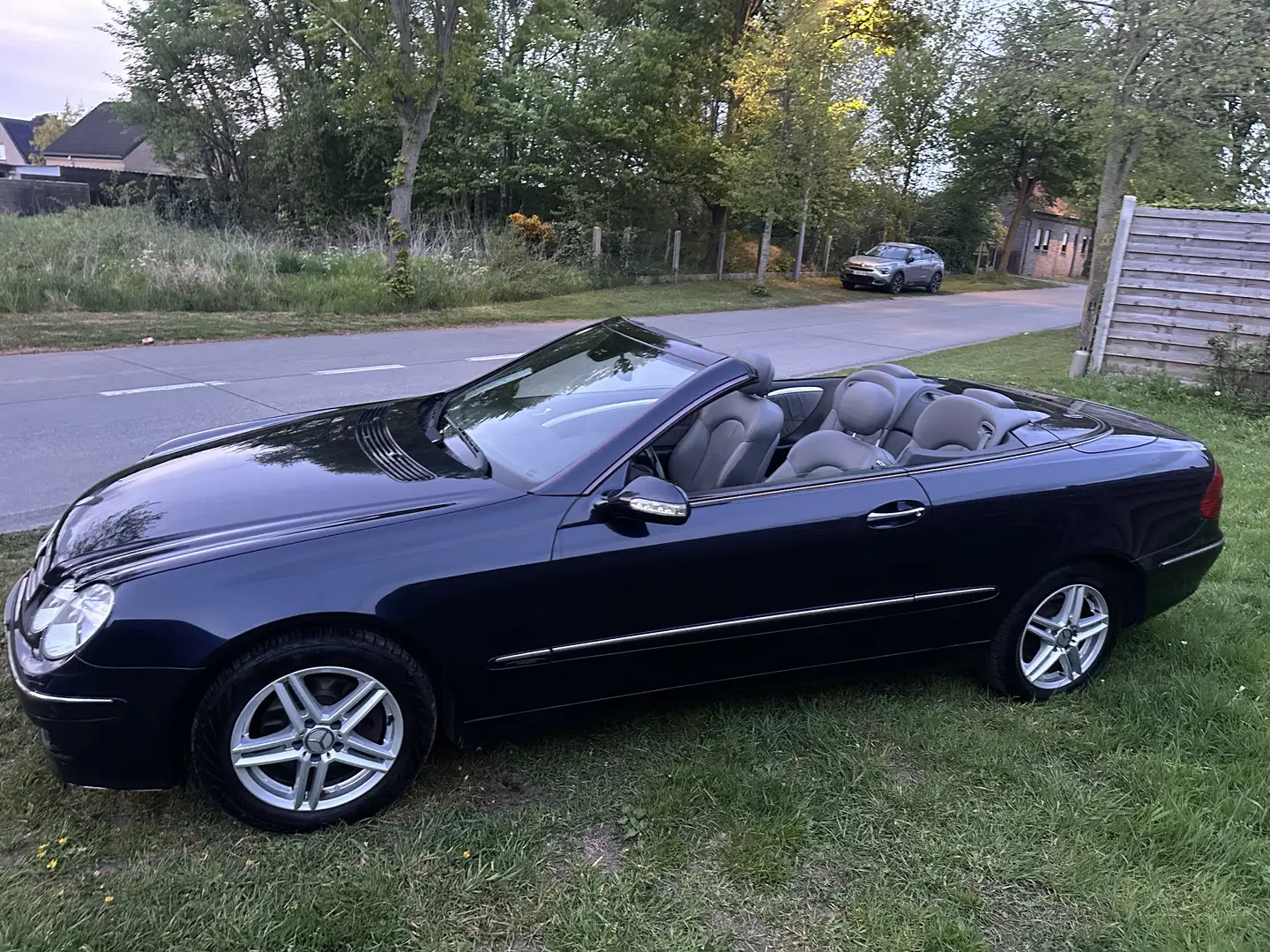 Mercedes-Benz CLK 200 Kompressor Avantgarde - 2