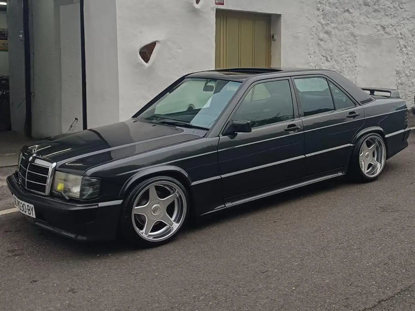 Mercedes-Benz 190 190E 2.3-16 Negro - 1