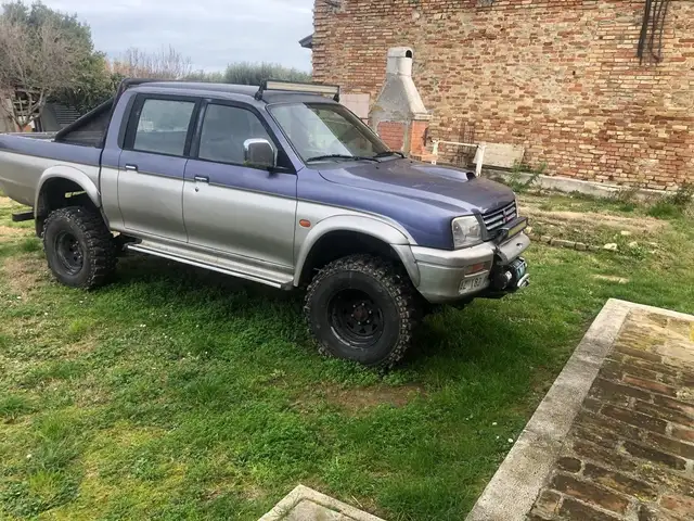 Mitsubishi L200