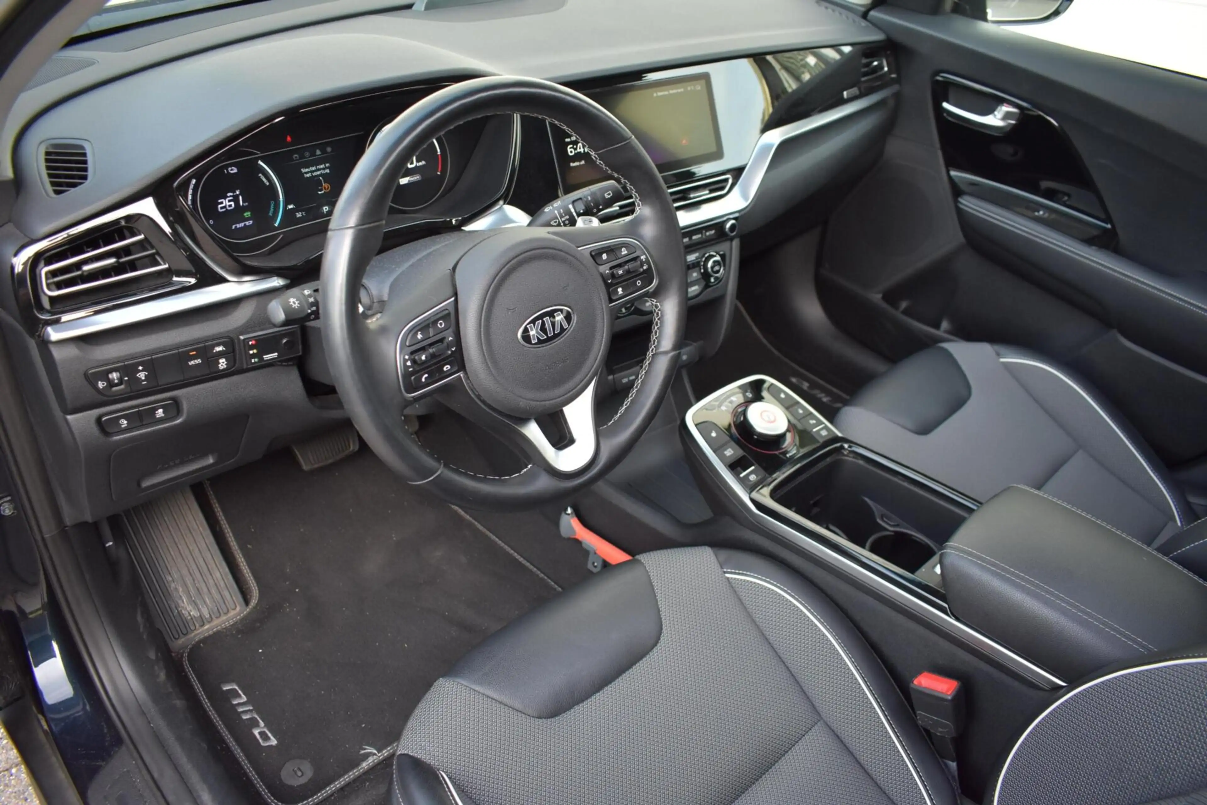 Kia e-Niro DynamicPlusLine 64 kWh | Schuifdak | Stoelverwarmi — photo 11