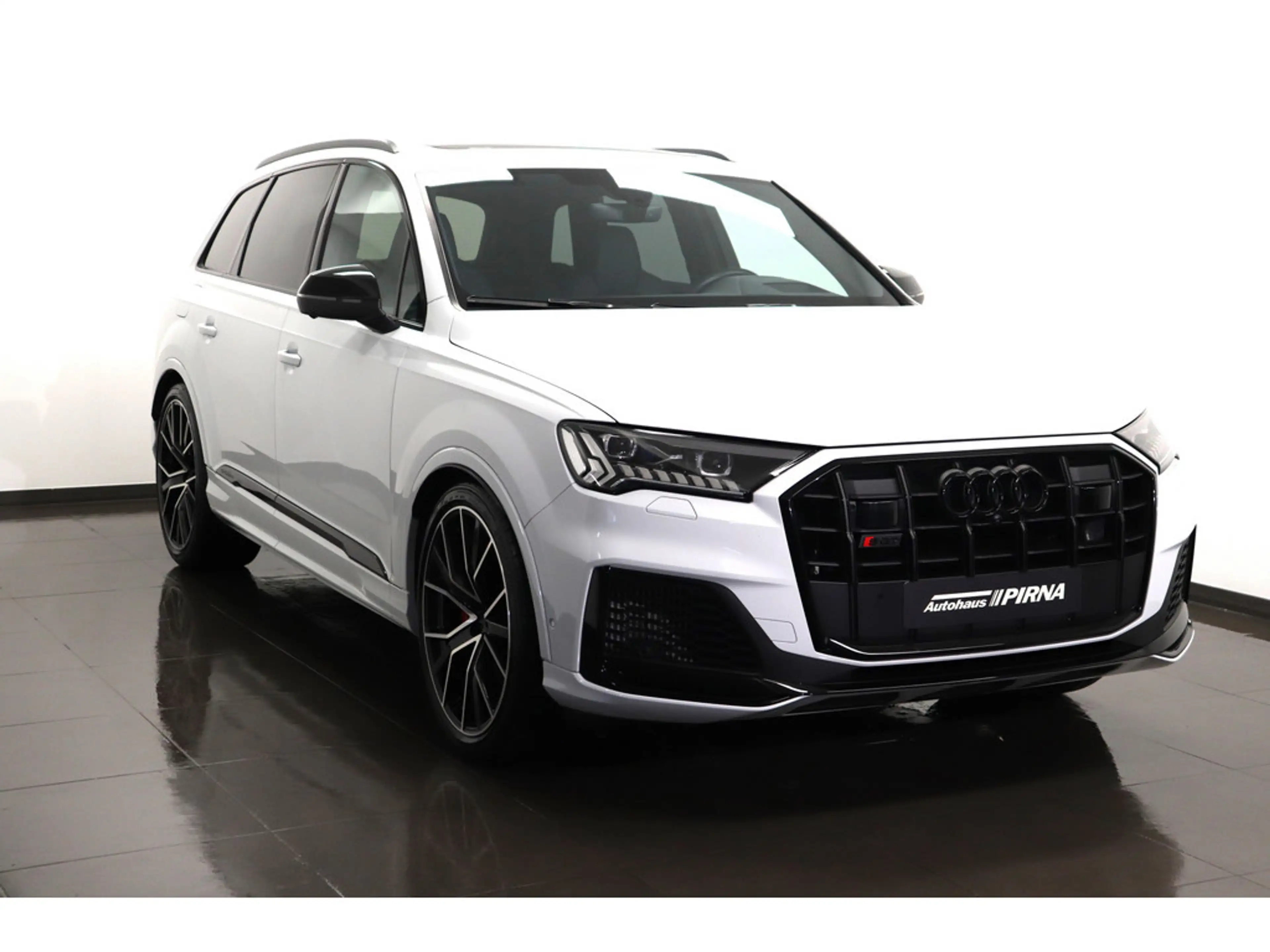 Audi SQ7 4.0 TFSI quattro competition plus #Panorama #Laserlicht — photo 2