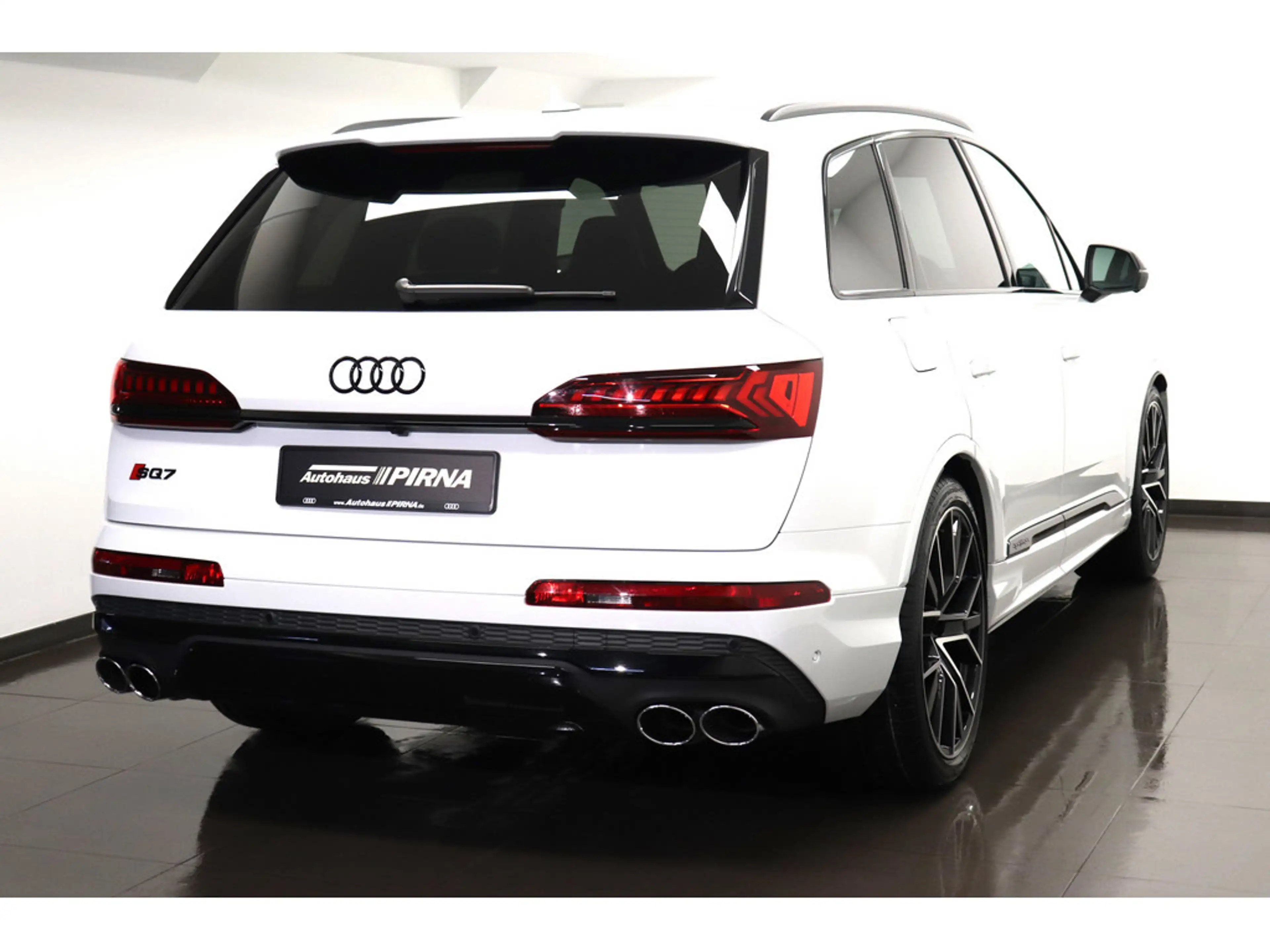 Audi SQ7 4.0 TFSI quattro competition plus #Panorama #Laserlicht — photo 4