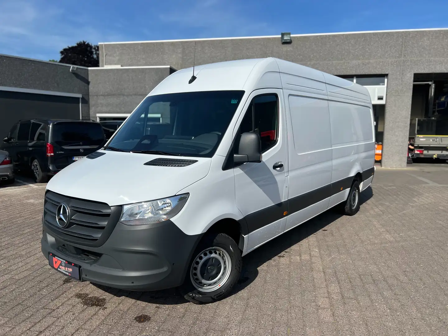 Mercedes-Benz Sprinter 317 L3H2 PRO (38.750ex) FACELIFT |CAMERA| 11" MBUX Blanco - 2
