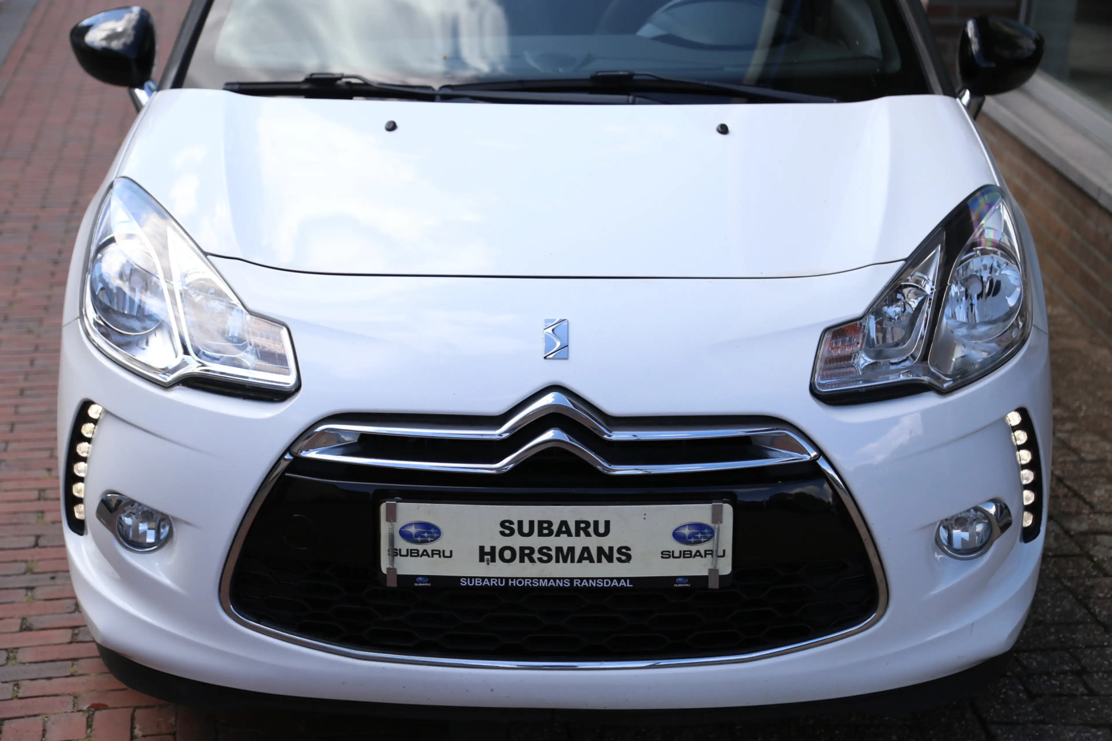 Citroen DS3 Cabrio 1.6 THP Sport Chic Navi — photo 13