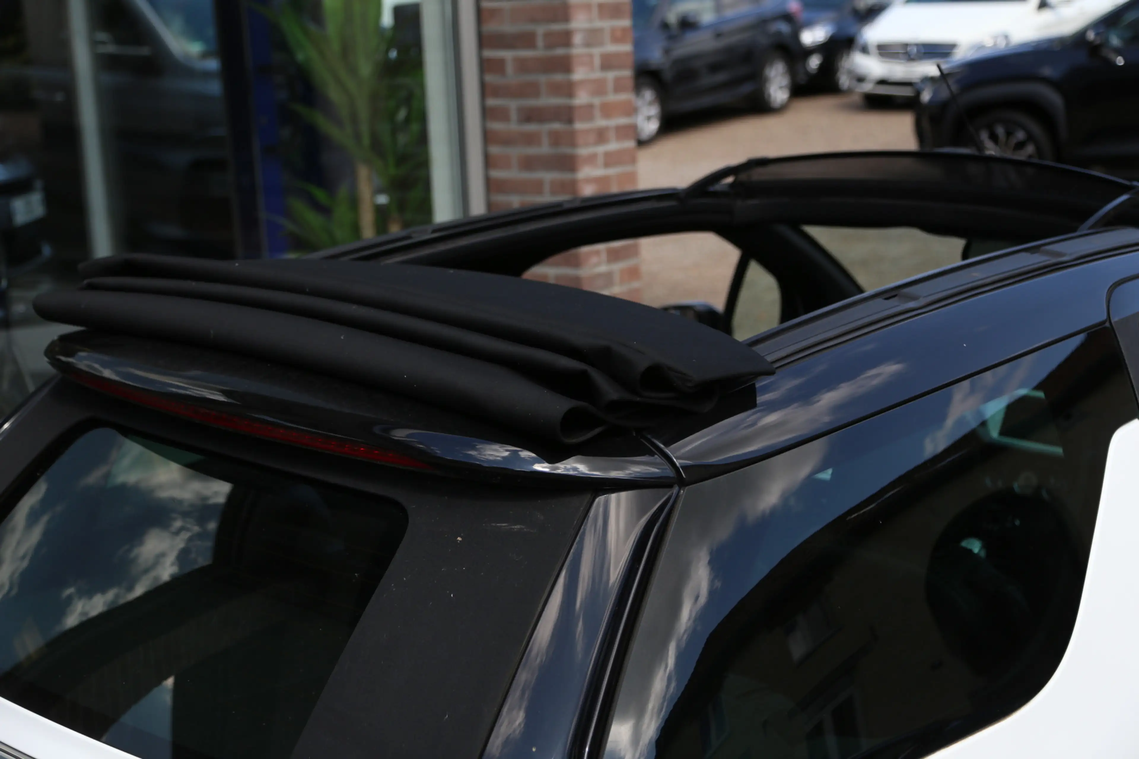 Citroen DS3 Cabrio 1.6 THP Sport Chic Navi — photo 15