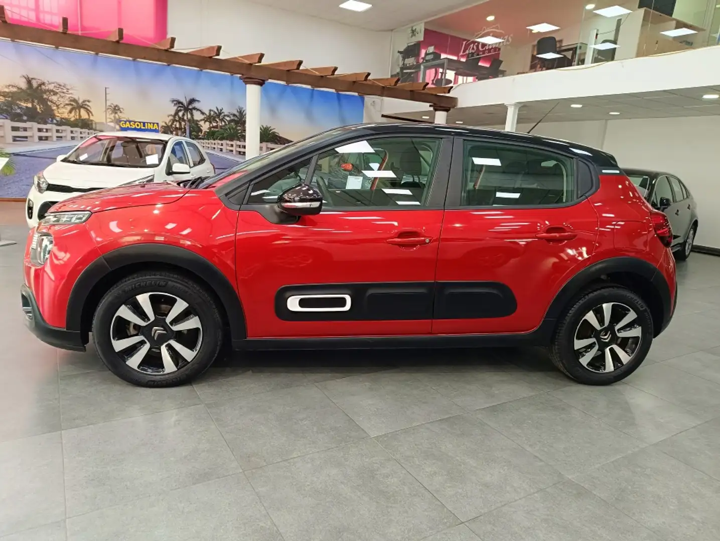 Citroen C3 1.5BlueHDi S&S Feel Pack 100 Rojo - 2