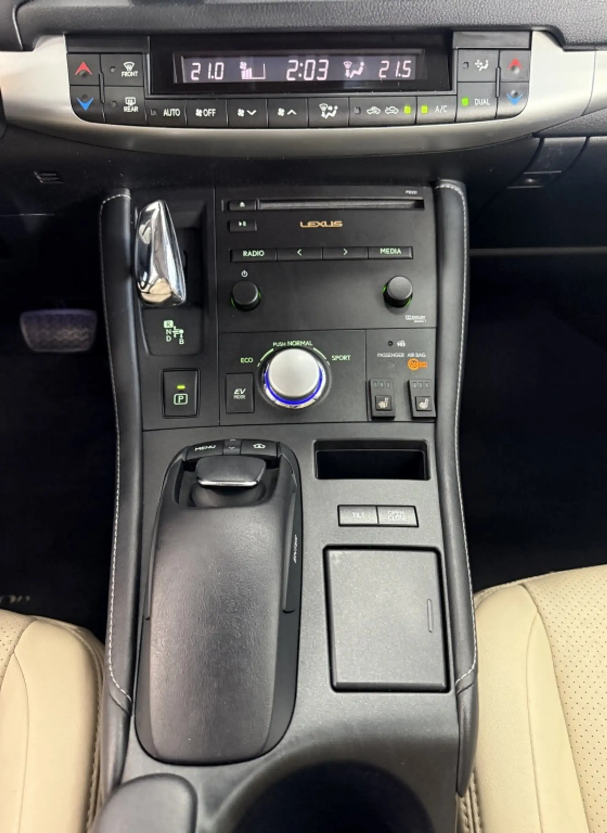 Lexus CT 200h Business L. Pro Bovag Automaat — photo 23